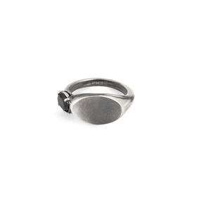 Кольцо-печатка из серебра ECHO 2 GARNET RING