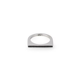 Серебряное кольцо Sleek Ring с черной шпинелью