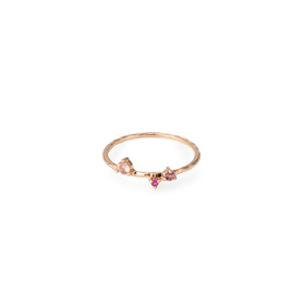 Тонкое кольцо из розового золота с розовым кварцем. Рубином и турмалином