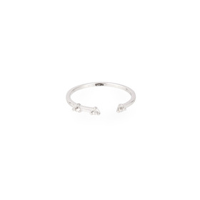 Открытое серебряное кольцо с маленькими вставками топаза
