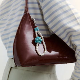 Карабин для сумки с жемчужинами и голубыми бусинами Bag Pendant