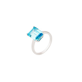 Кольцо из серебра с голубым прямоугольным камнем