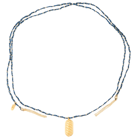 Позолоченная карамелька «Гусиные лапки» на темно-синем шнурке из шелковой нити и цепочки