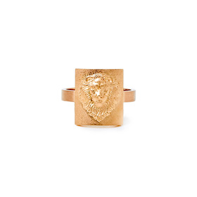 Квадратный перстень из розового золота Lion