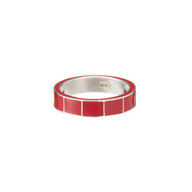 Красное кольцо из серебра с эмалью