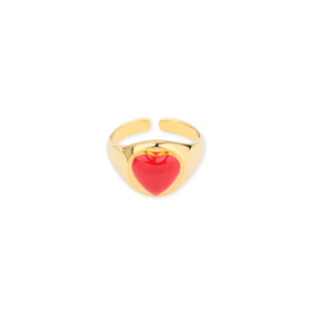 Золотистое кольцо с красным сердцем