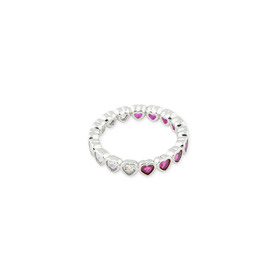 Серебристое кольцо из сердец с белыми и розовыми кристаллами