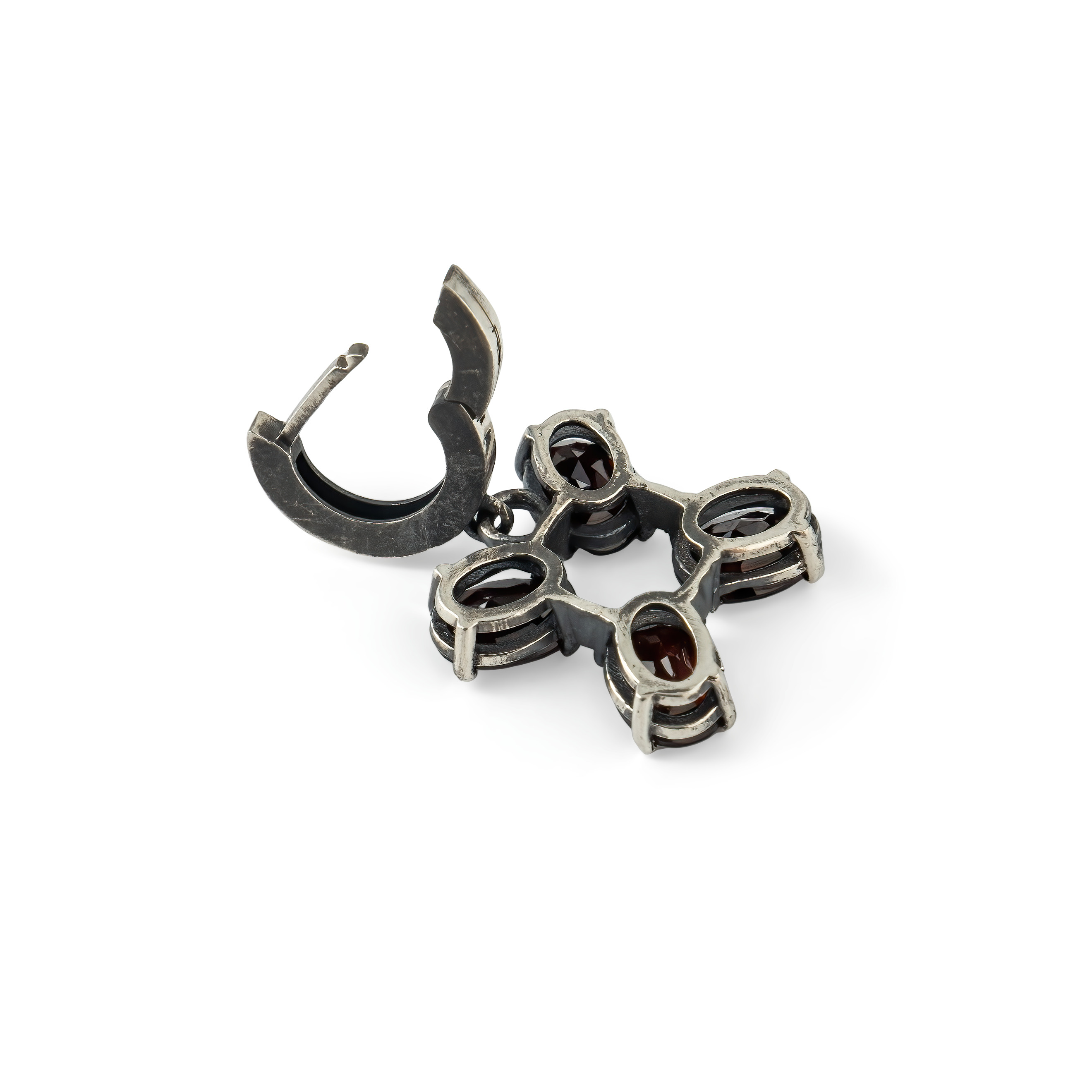 single earring Ali Garnet