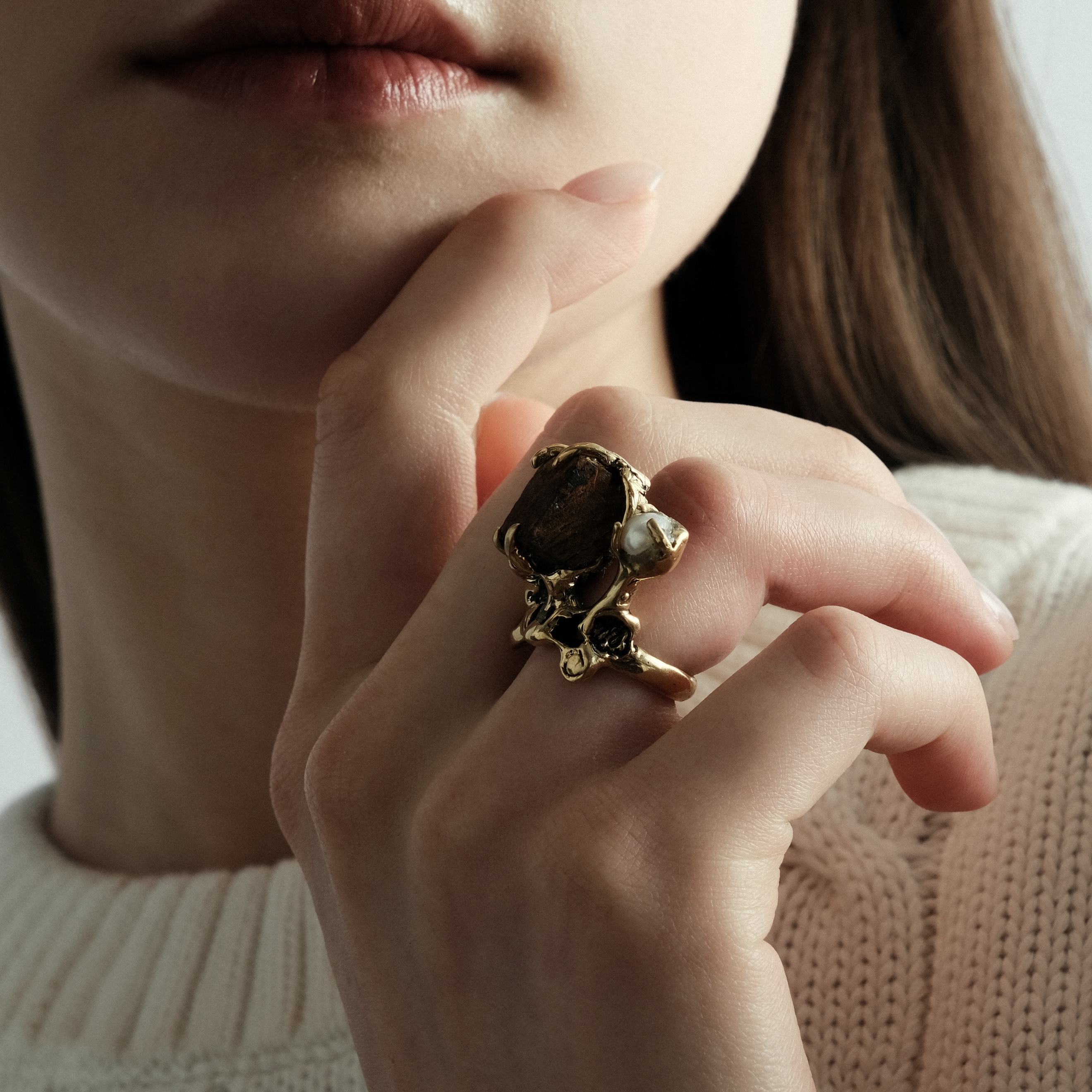 Brass ring with pearls