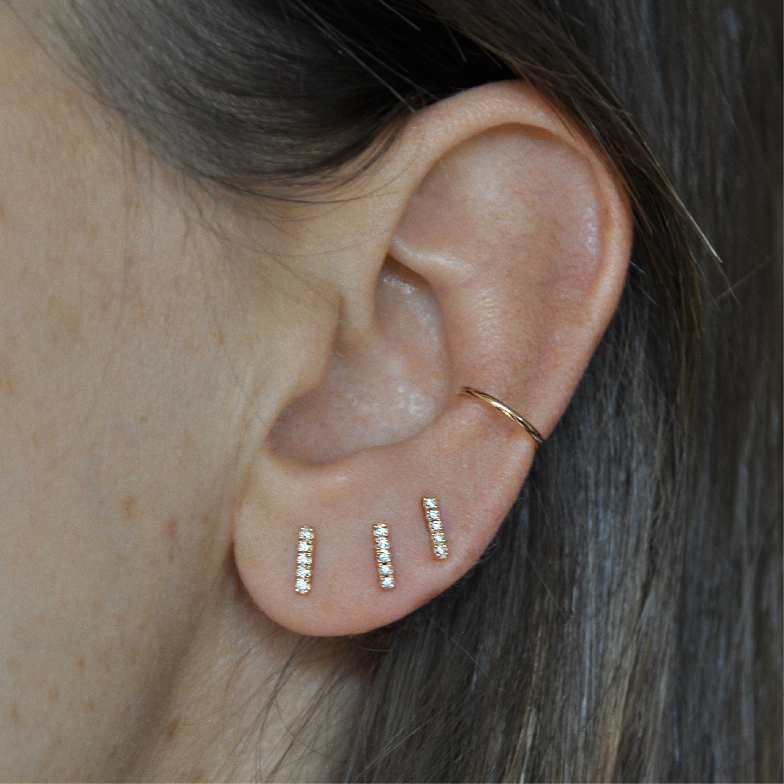 gold line cuff with diamonds