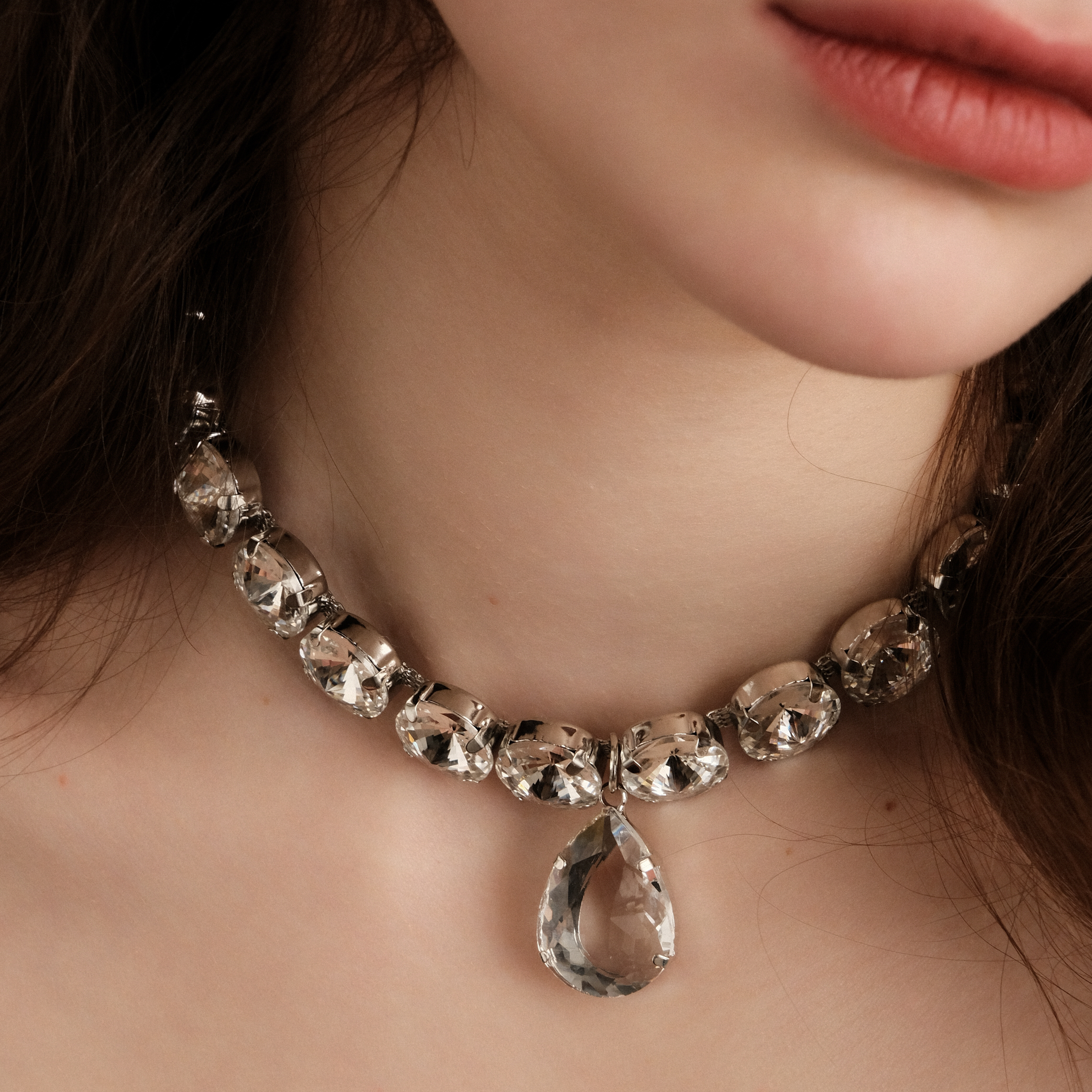 Silver choker with large white crystals