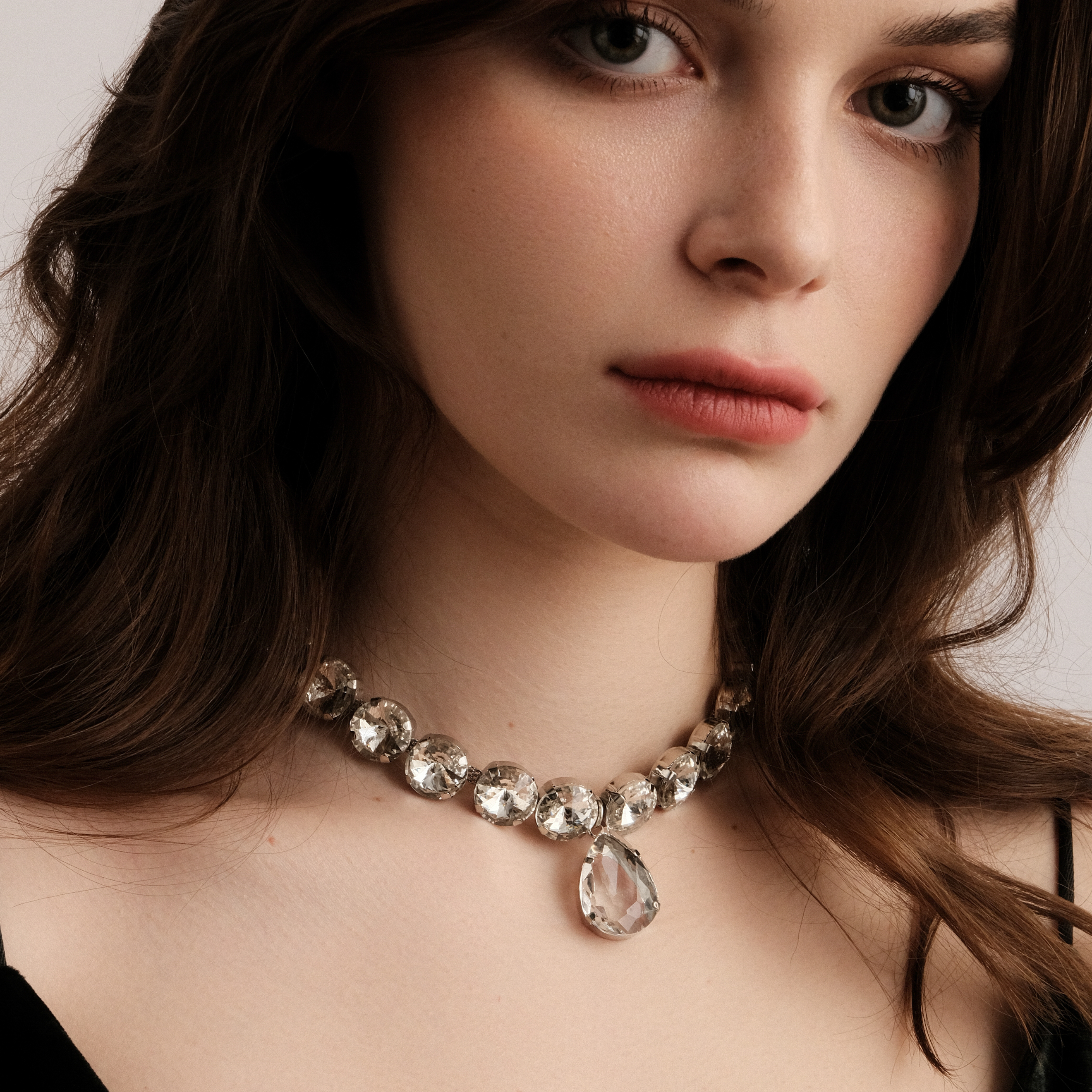 Silver choker with large white crystals