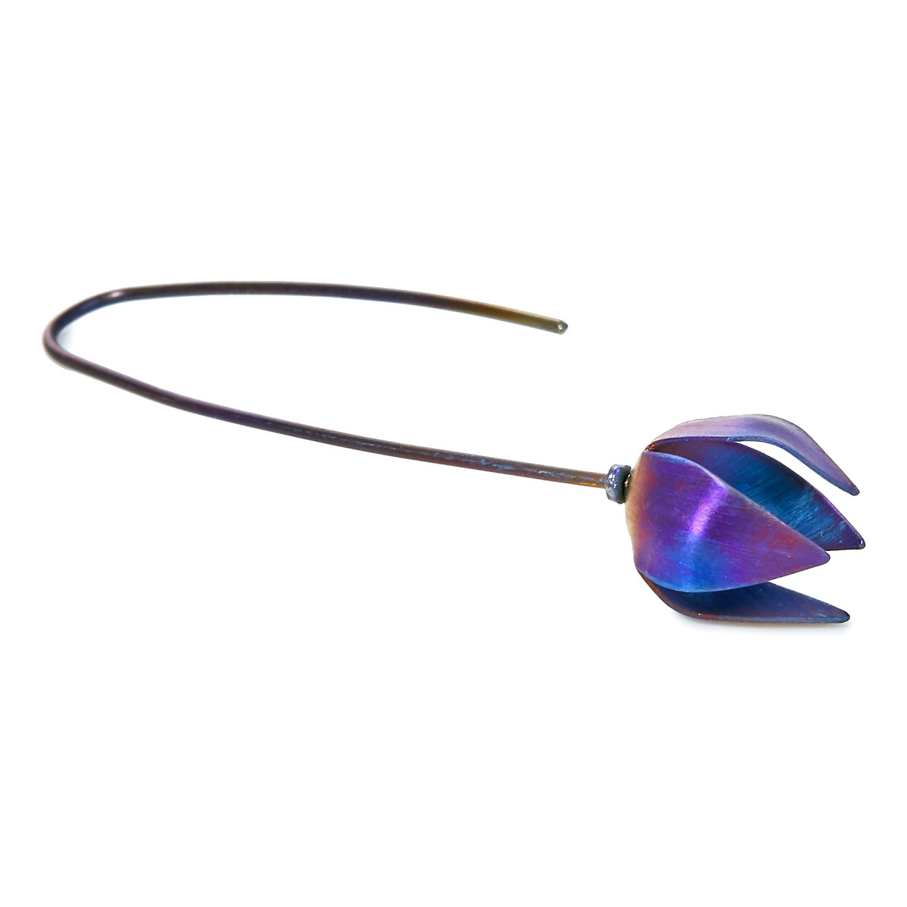 Серьги из титана с фиолетовыми колокольчиками