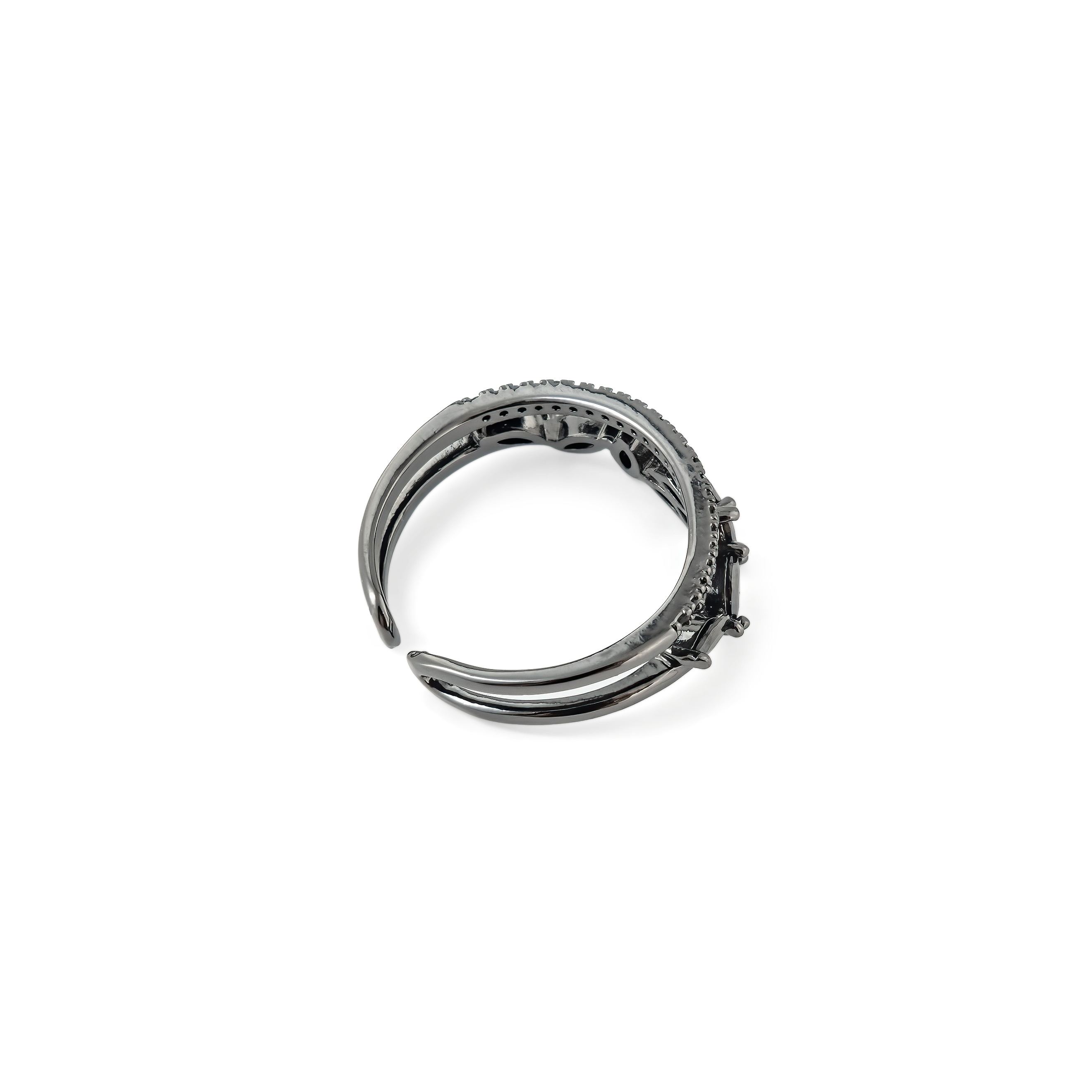 Blackened ring with crystals