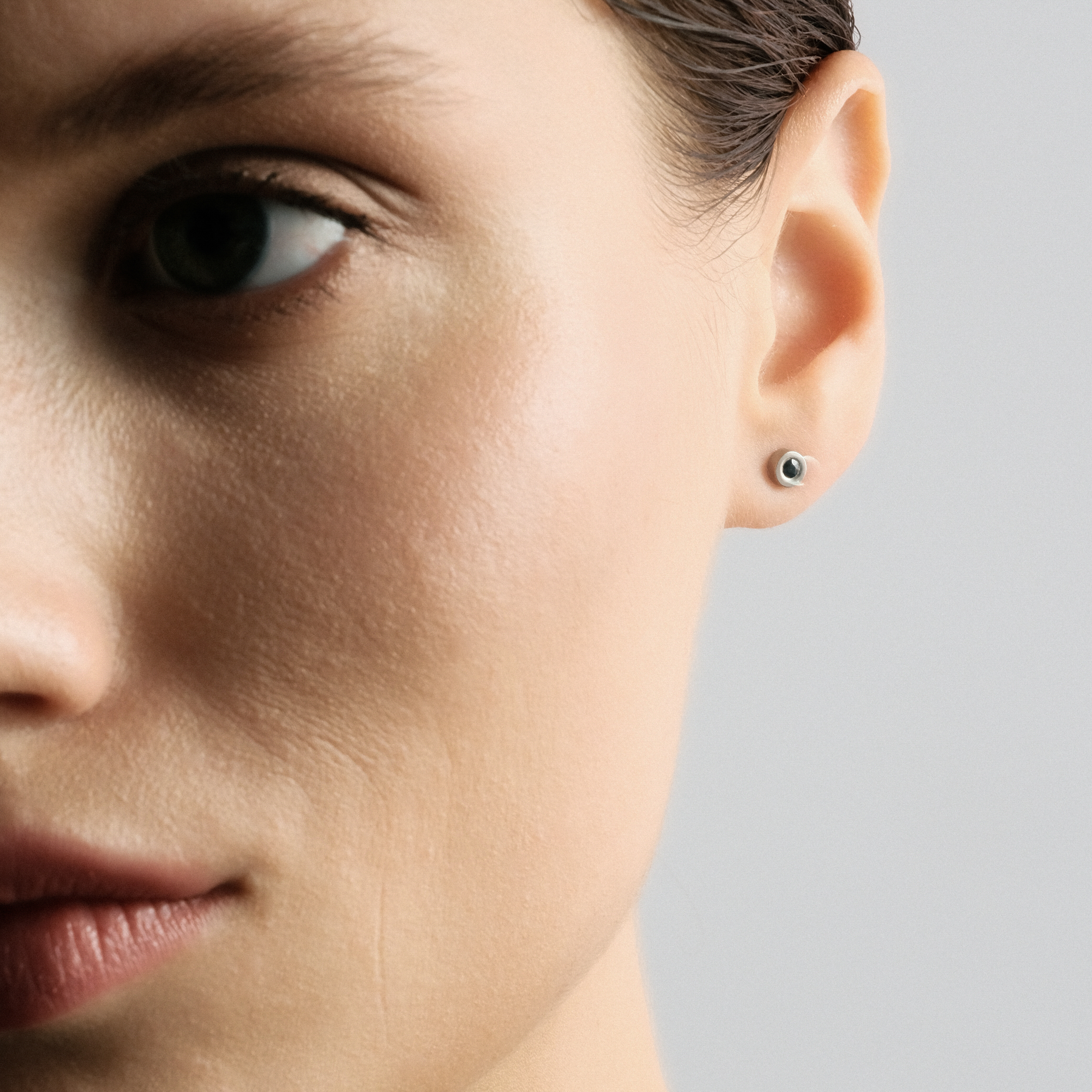 M1.8 mini silver studs