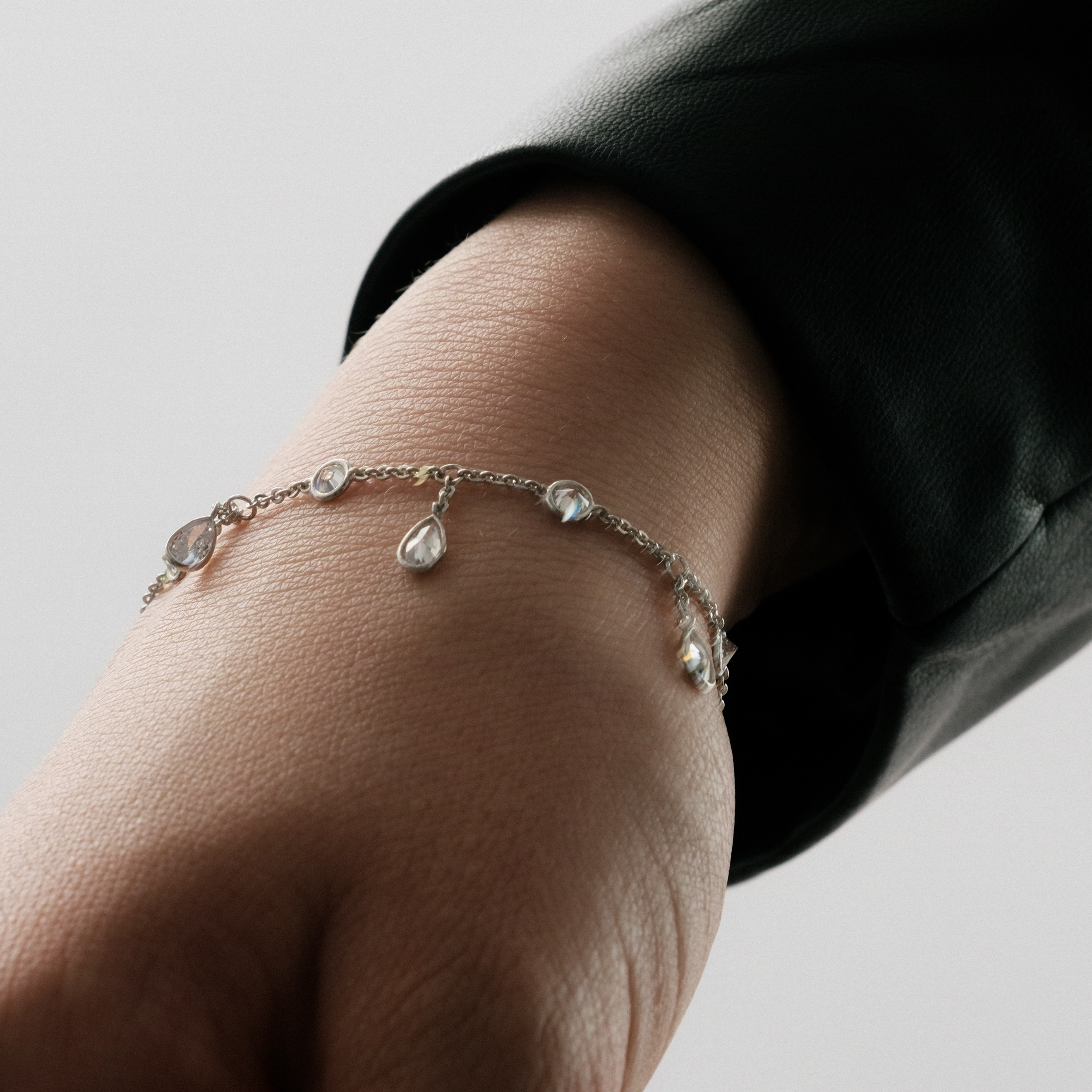 Silver bracelet with pears and circles