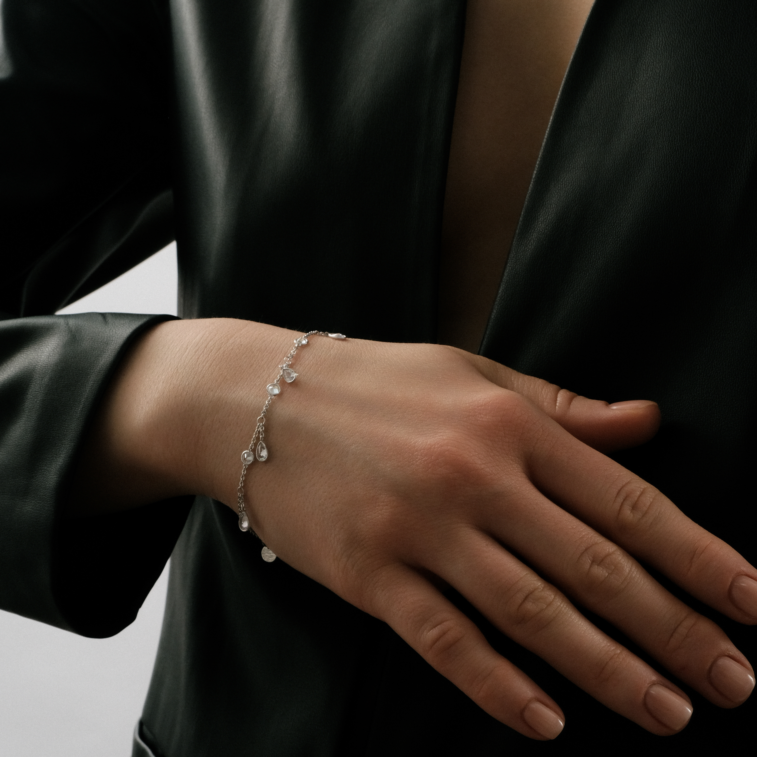 Silver bracelet with pears and circles