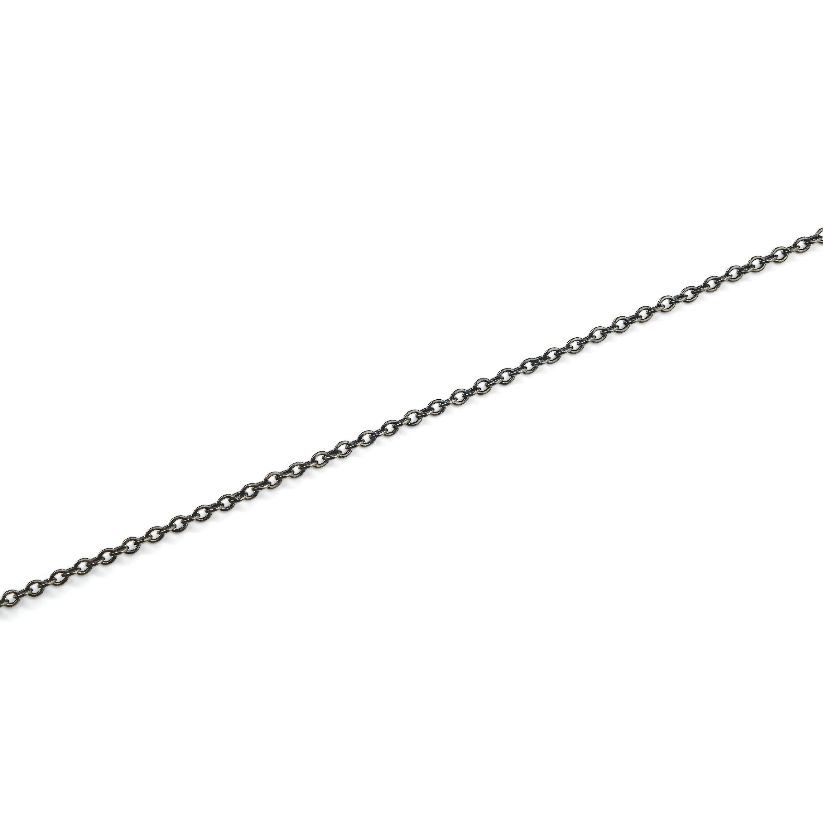 Hold necklace in dark silver