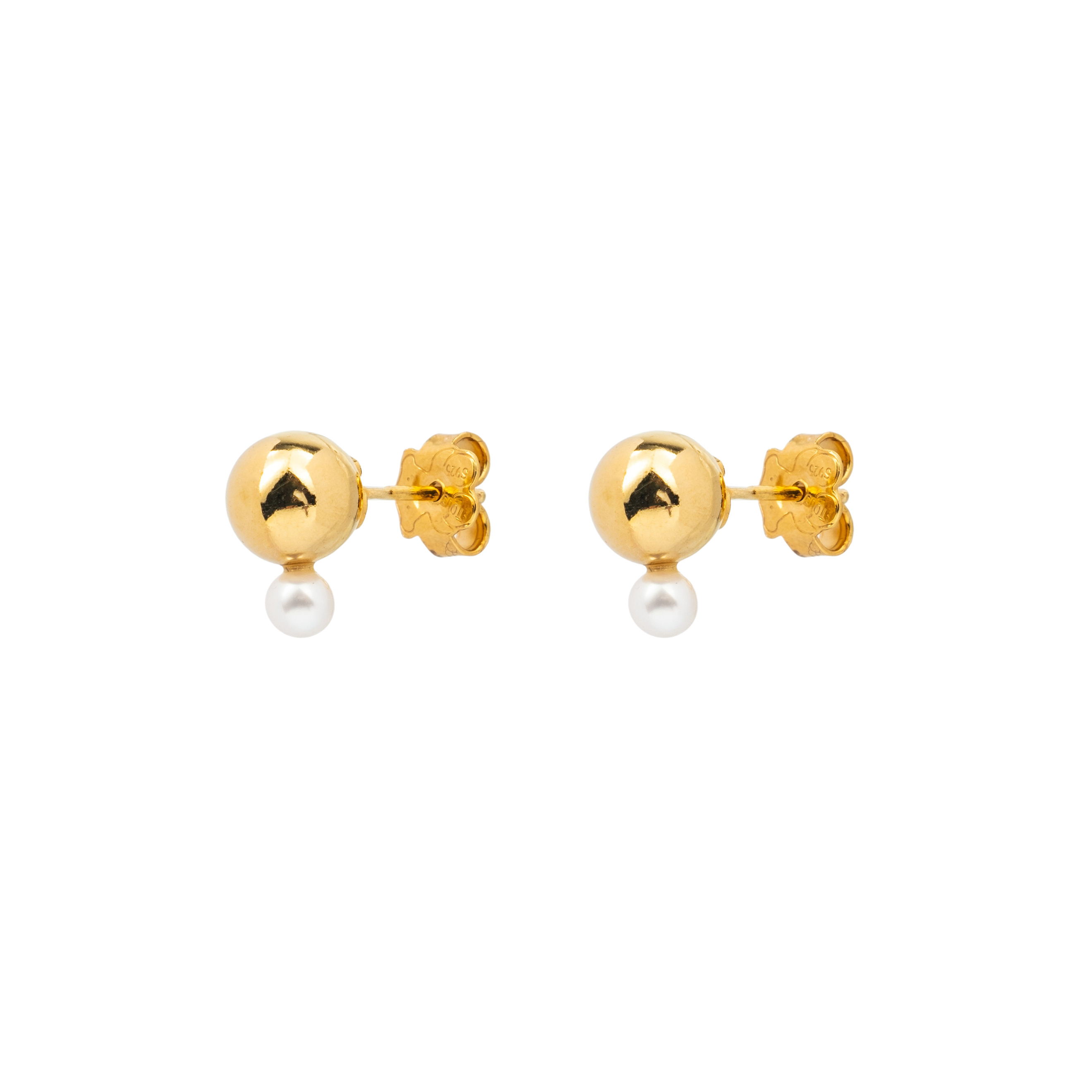Gloss earrings made of vermelion with pearls