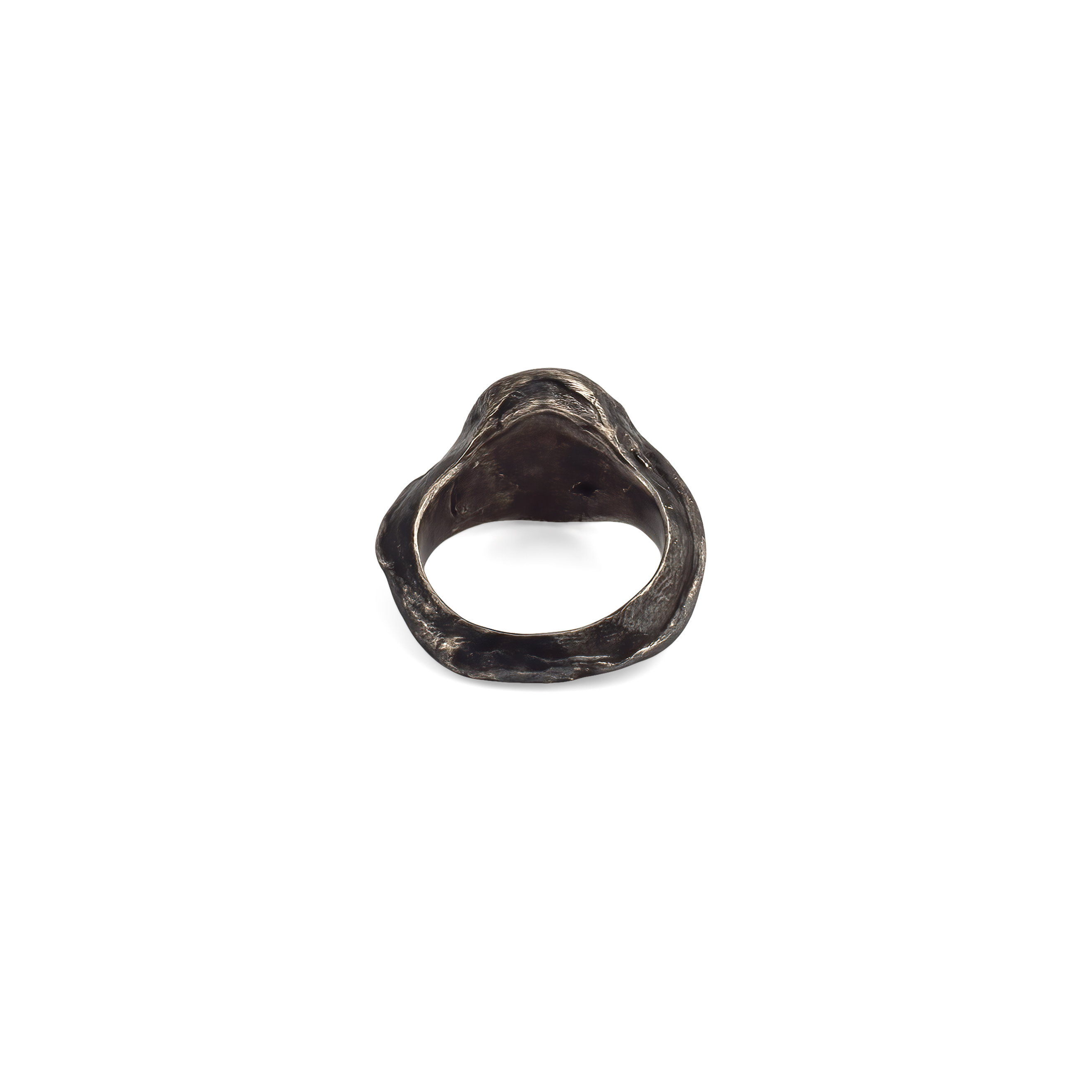 COVENT ring with Labrador