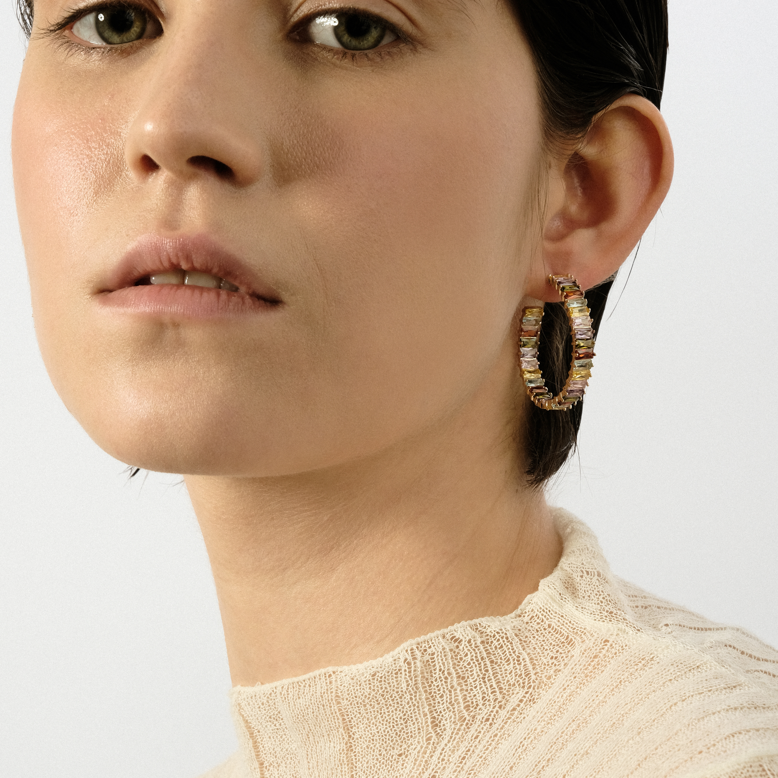 Silver-ring earrings with multicolored crystals