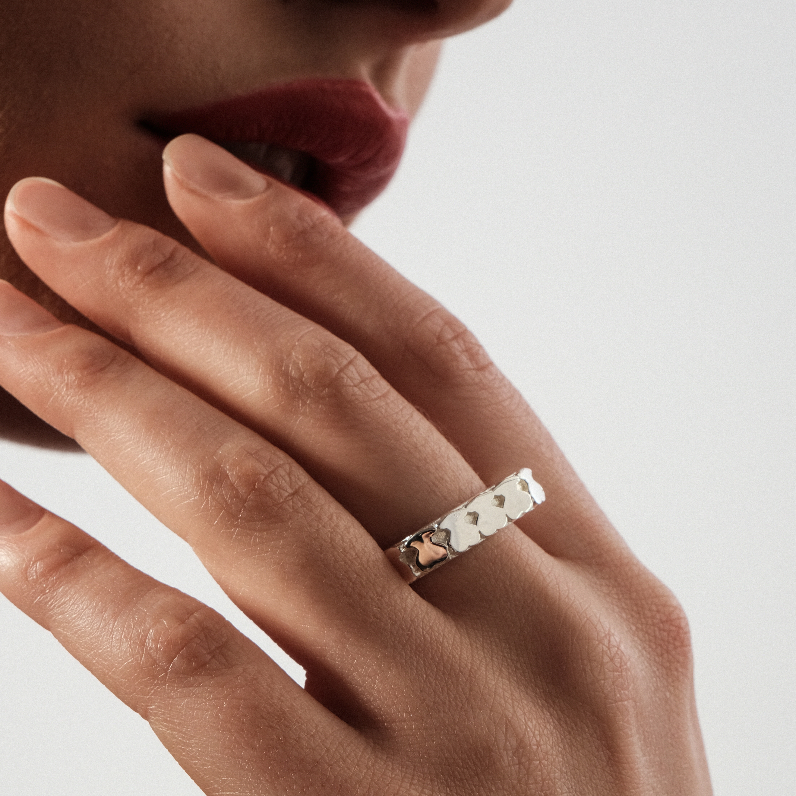 Silver Signet Ring with Straight Bears