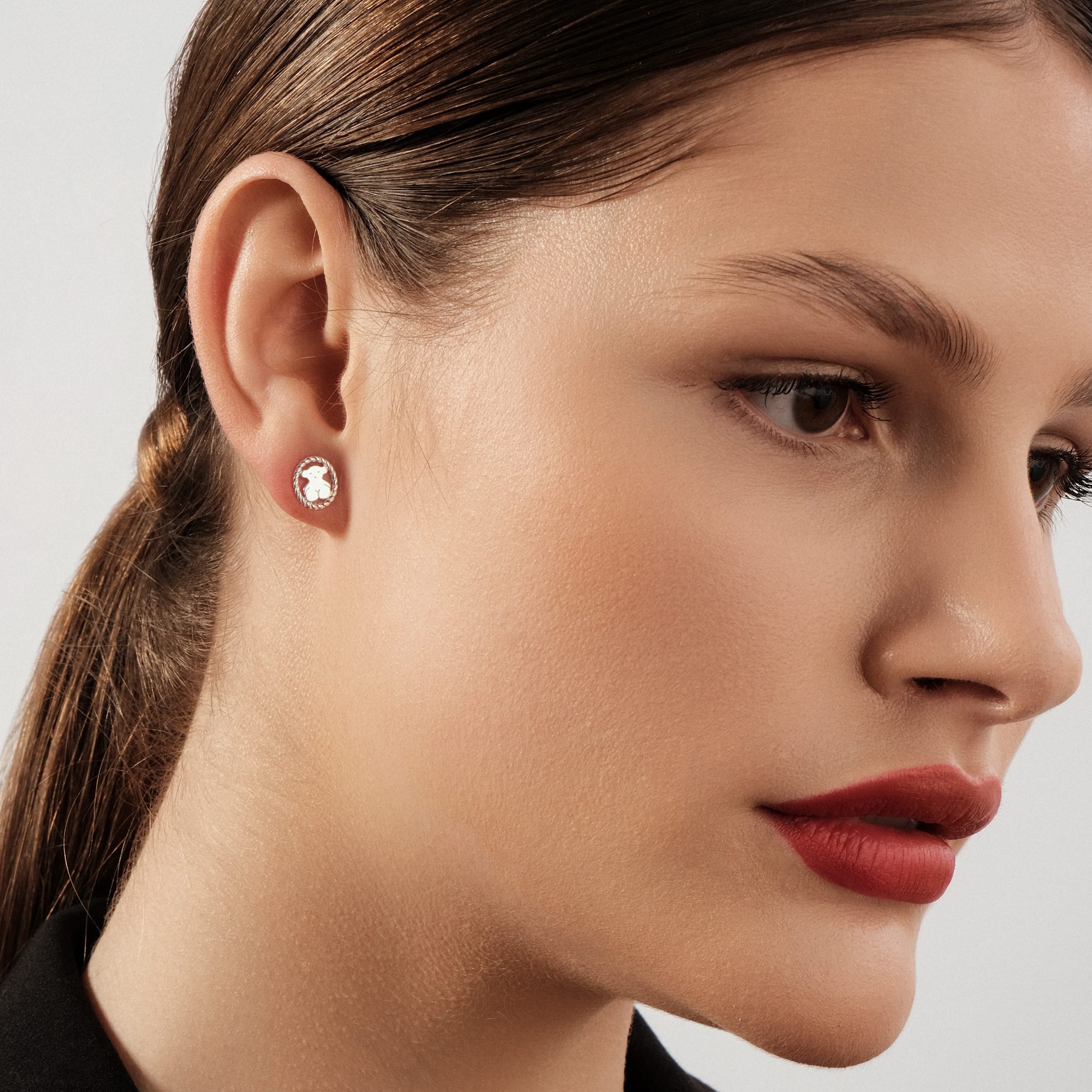 Серьги Camee из серебра с силуэтом медвежонка