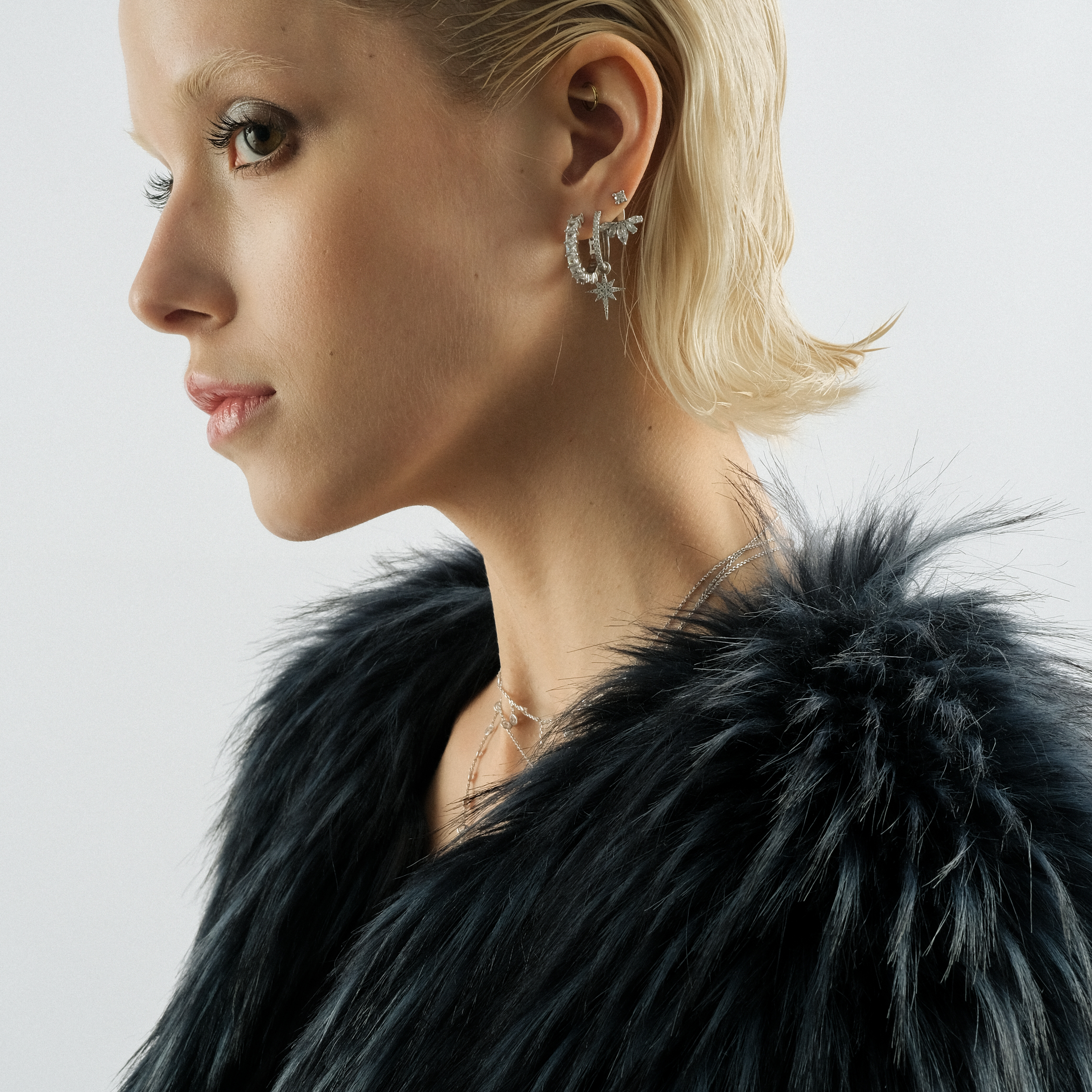 White gold jacket earrings "Fan"