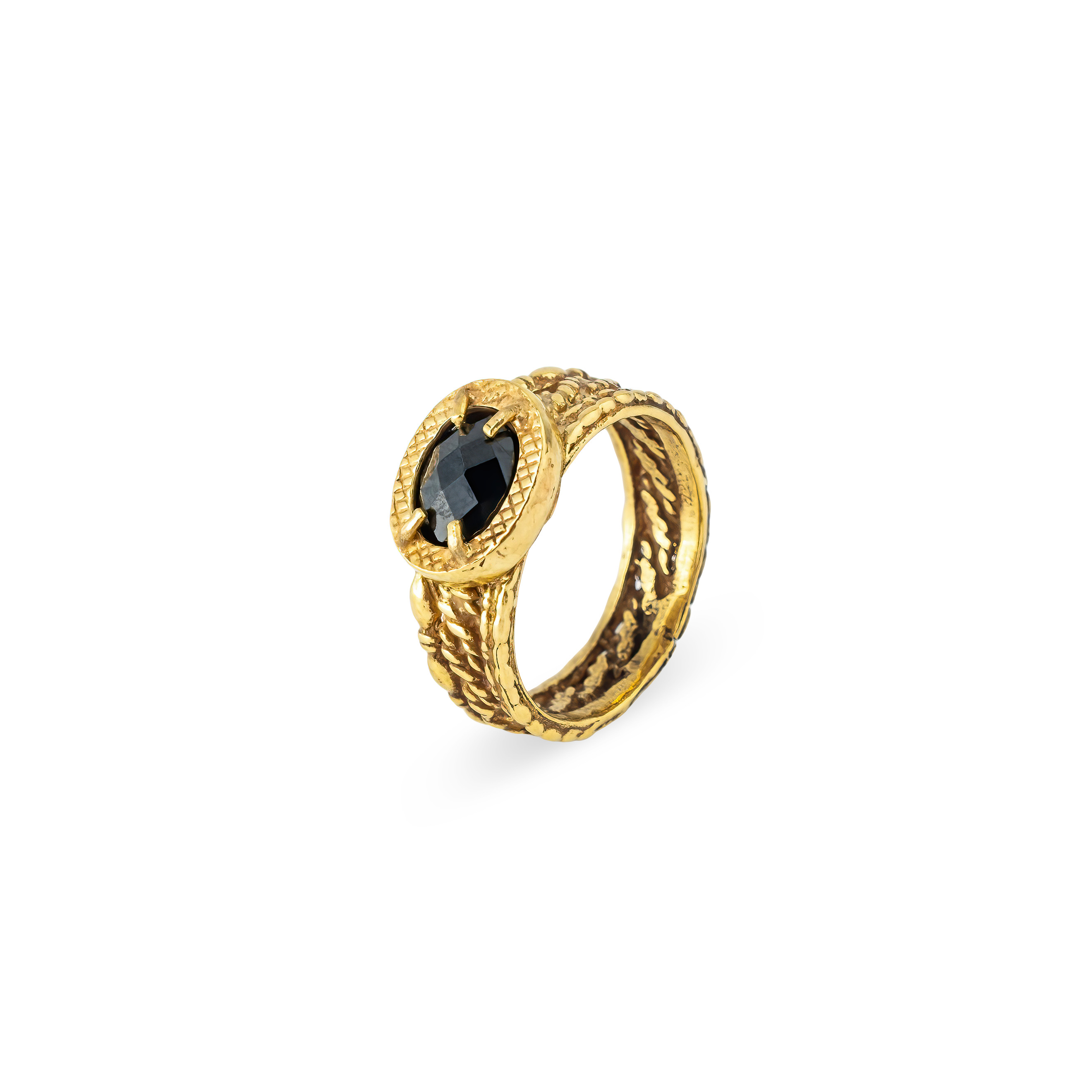 Golden ring with black spinel