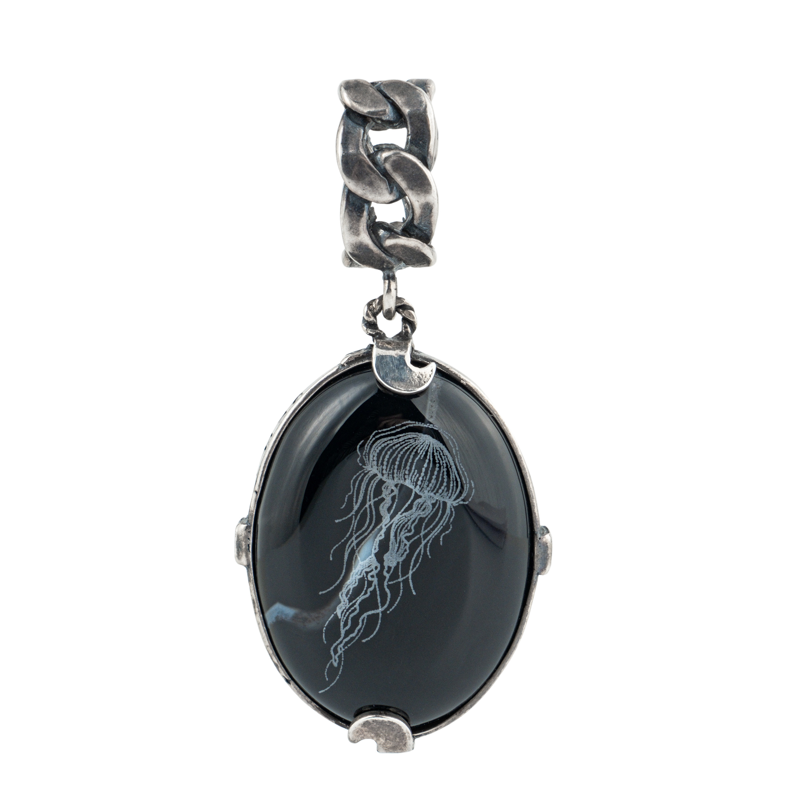 Silver pendant with black onyx