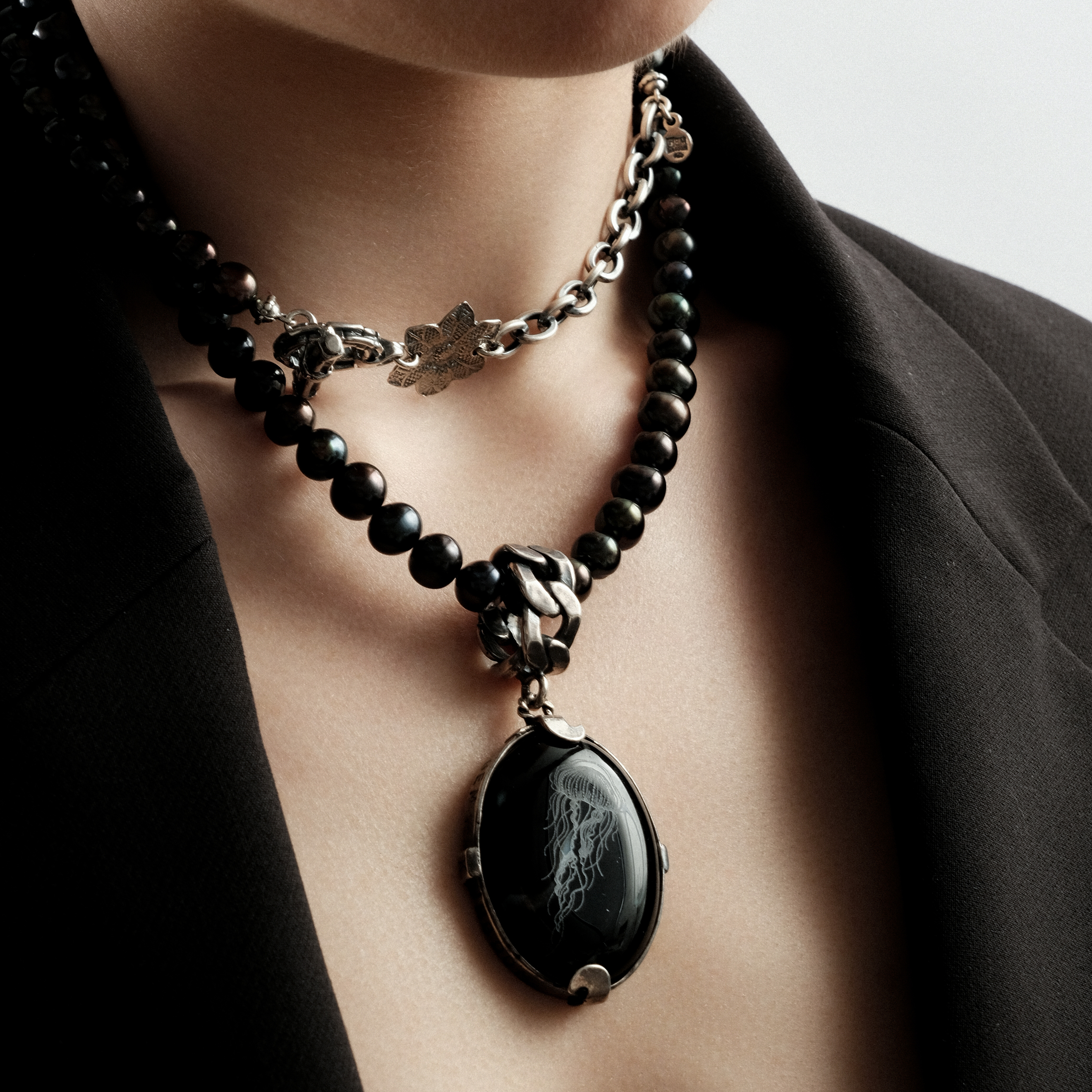Silver pendant with black onyx