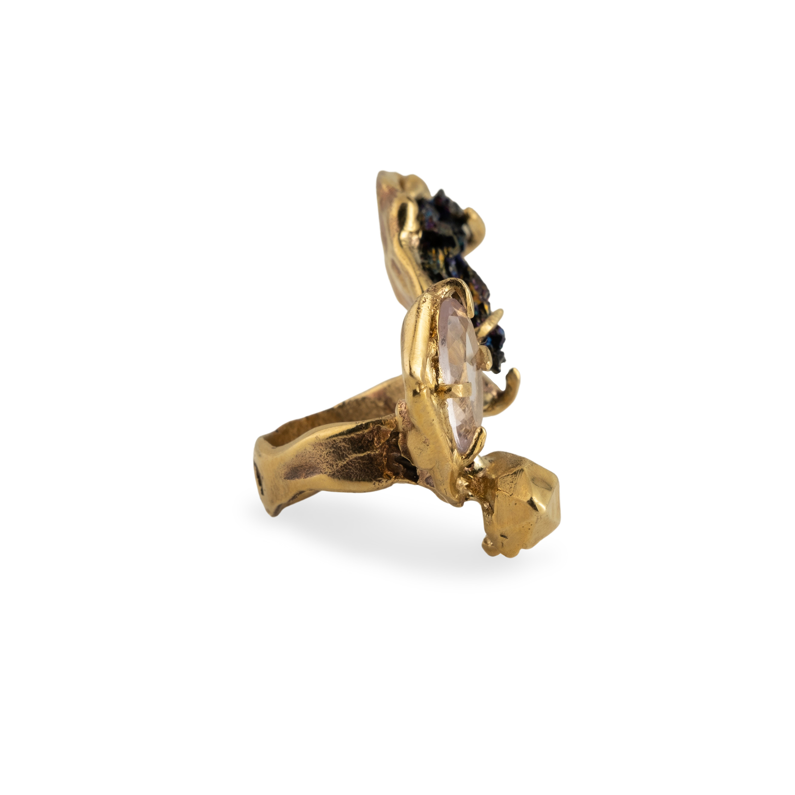 Brass ring with inserts: quartz and amethyst
