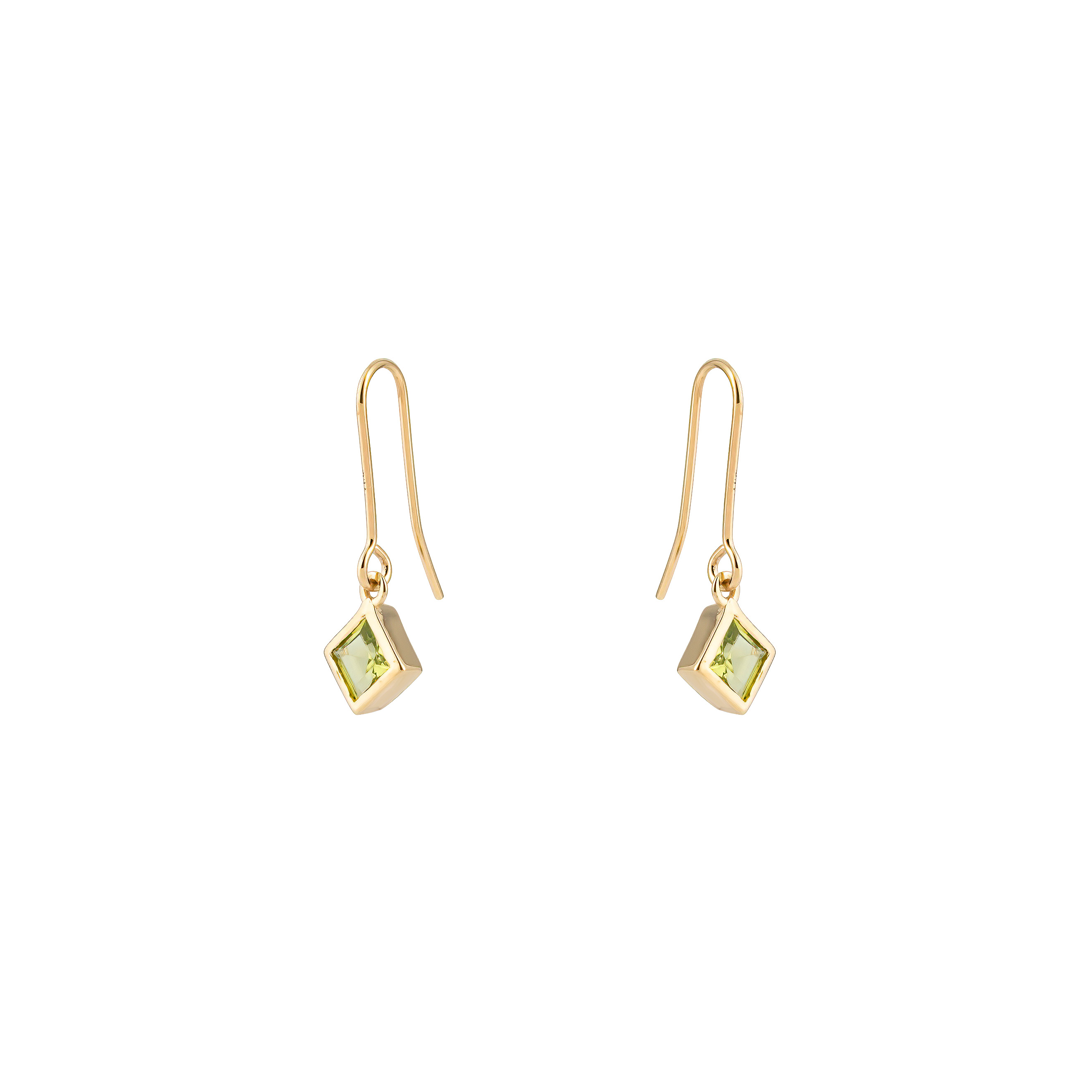 Yellow gold earrings with chrysolite
