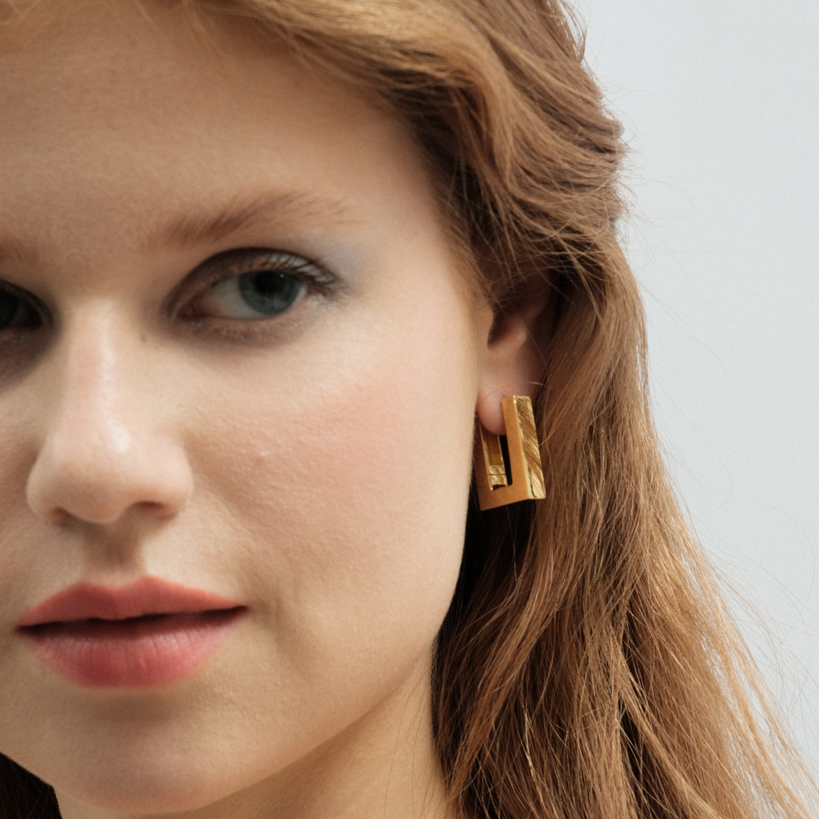 Позолоченные серебряные серьги Square Hoops