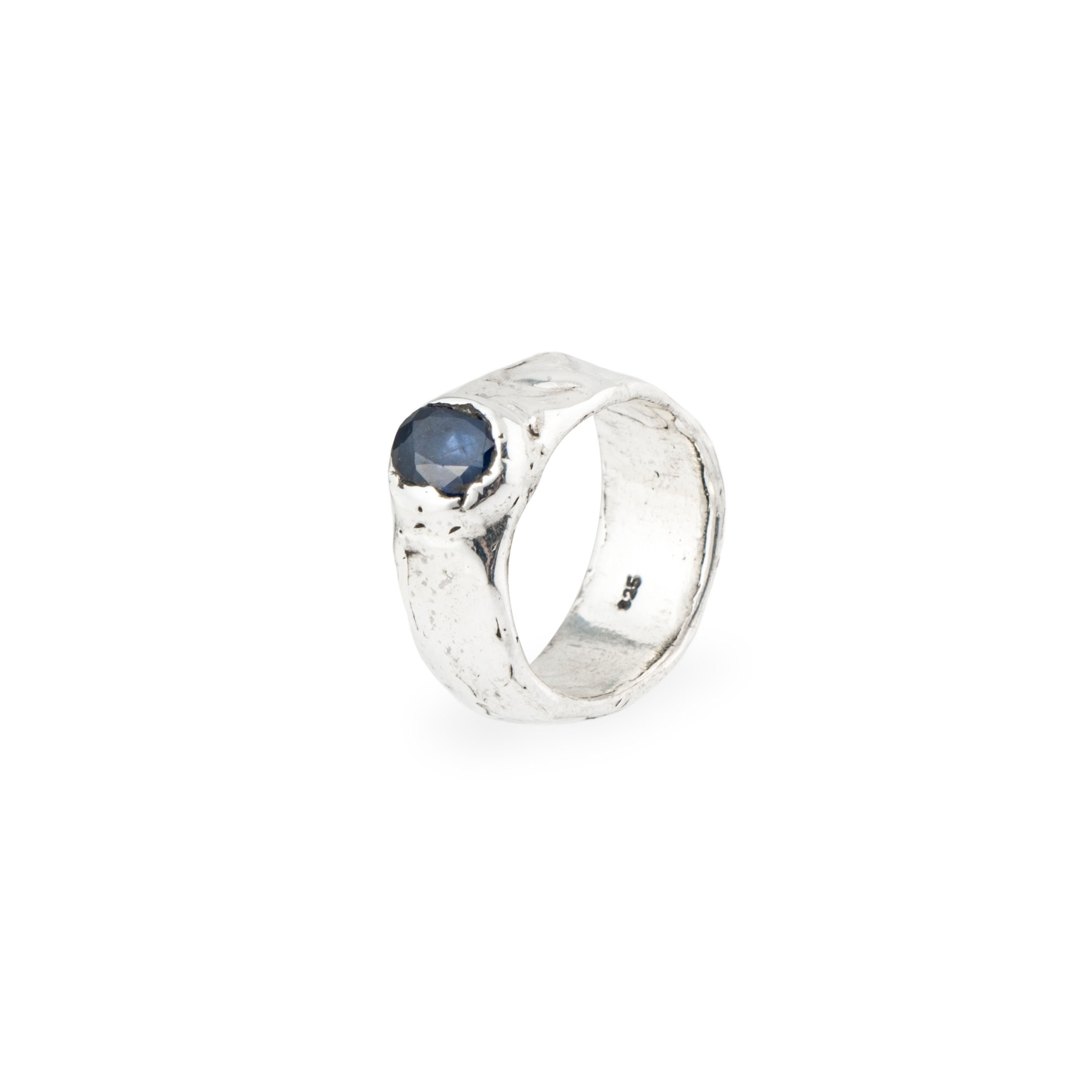 Кольцо из серебра DEEP BLUE SPPHR RING