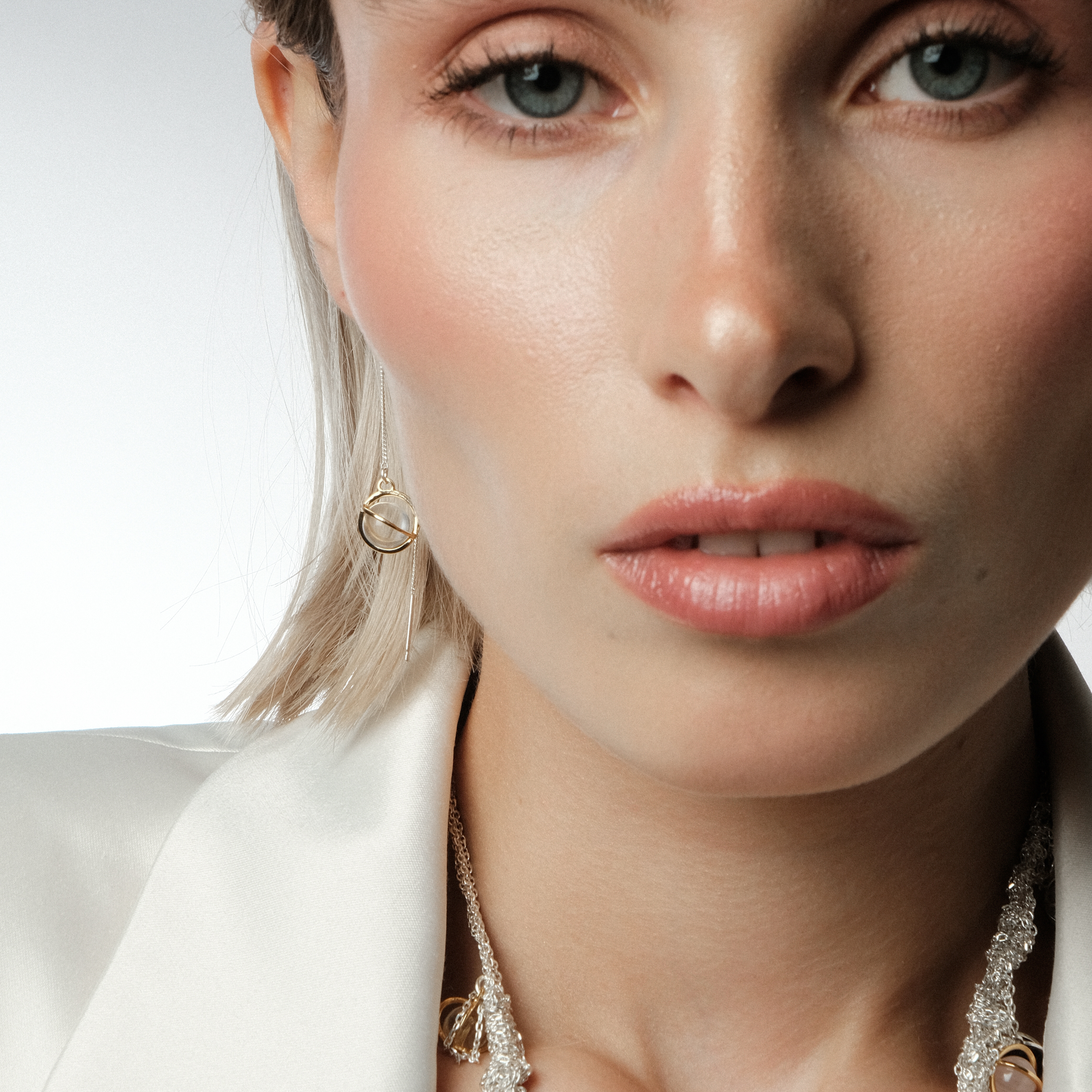 MEDIUM ORBIT silver earrings with crystals