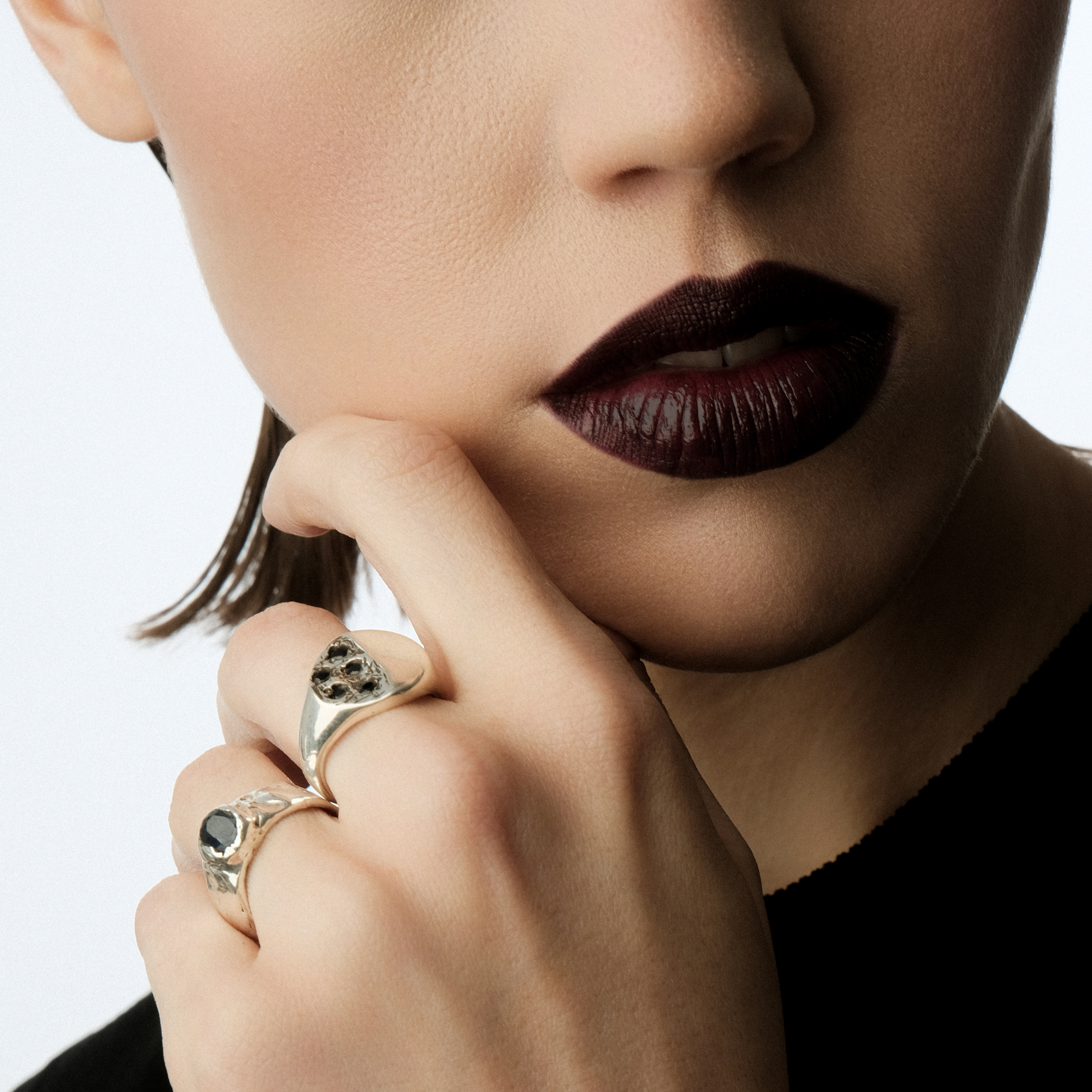 Кольцо из серебра BLACK PLATO RING