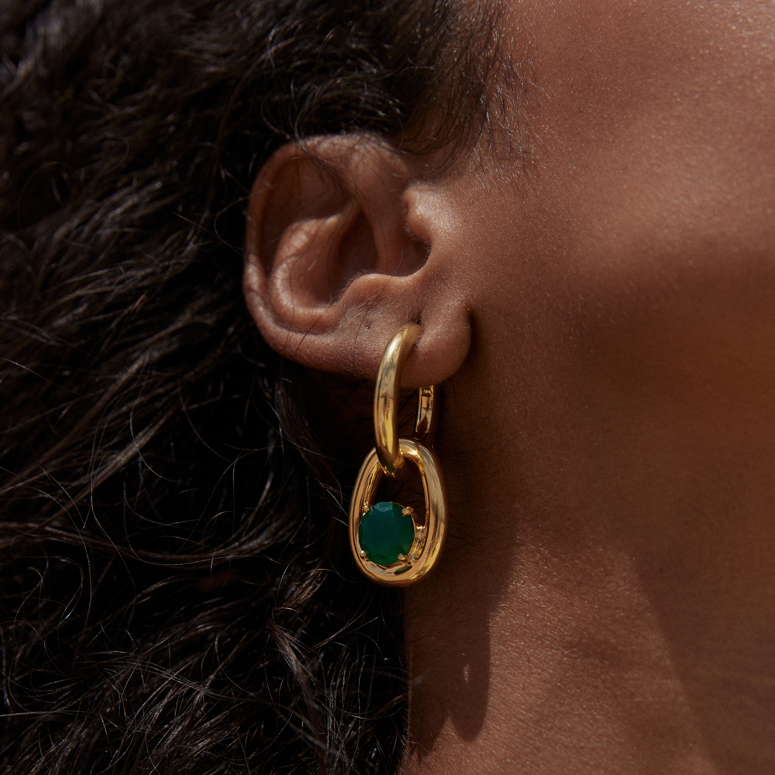 Gold-plated silver loop pendant