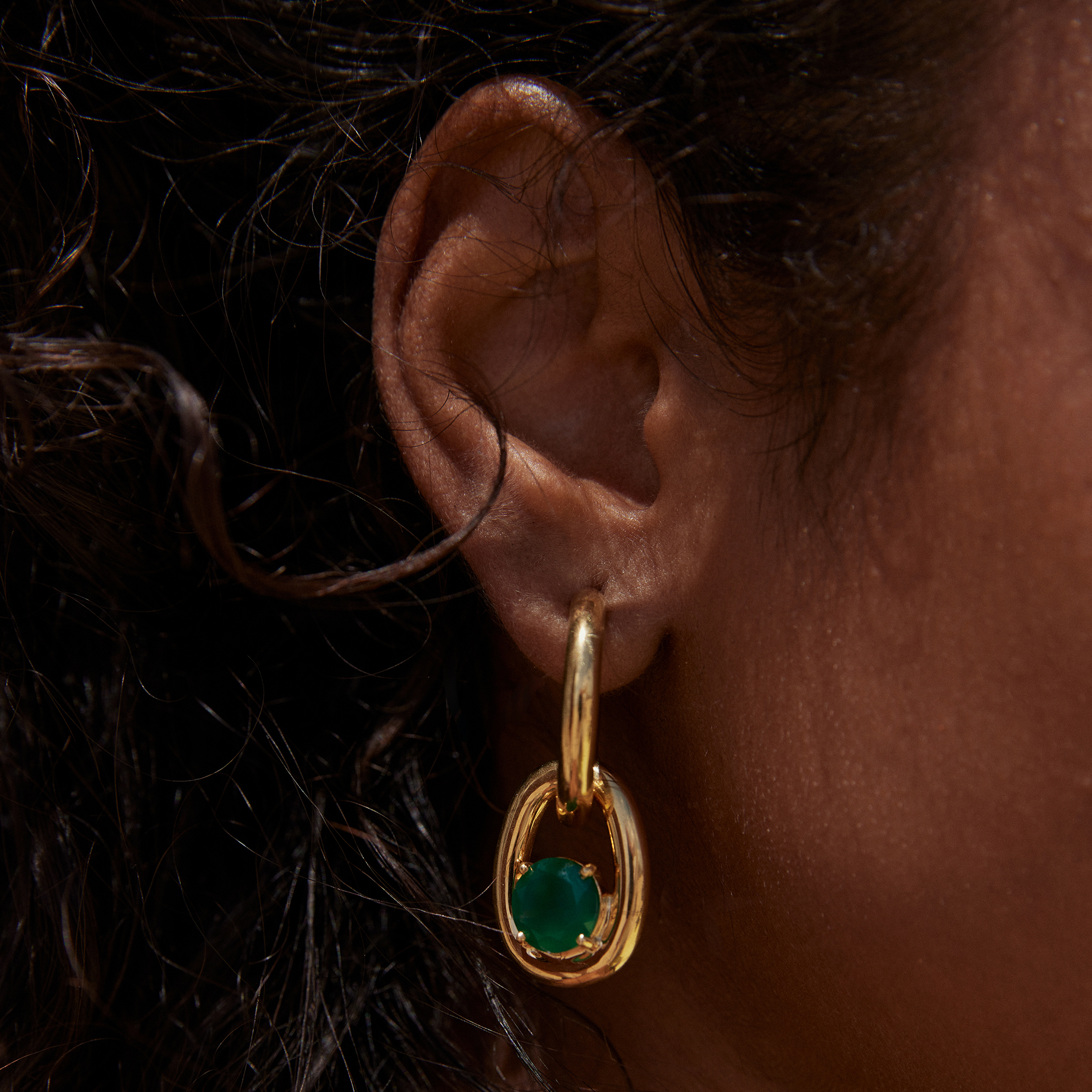 Gold-plated silver loop pendant