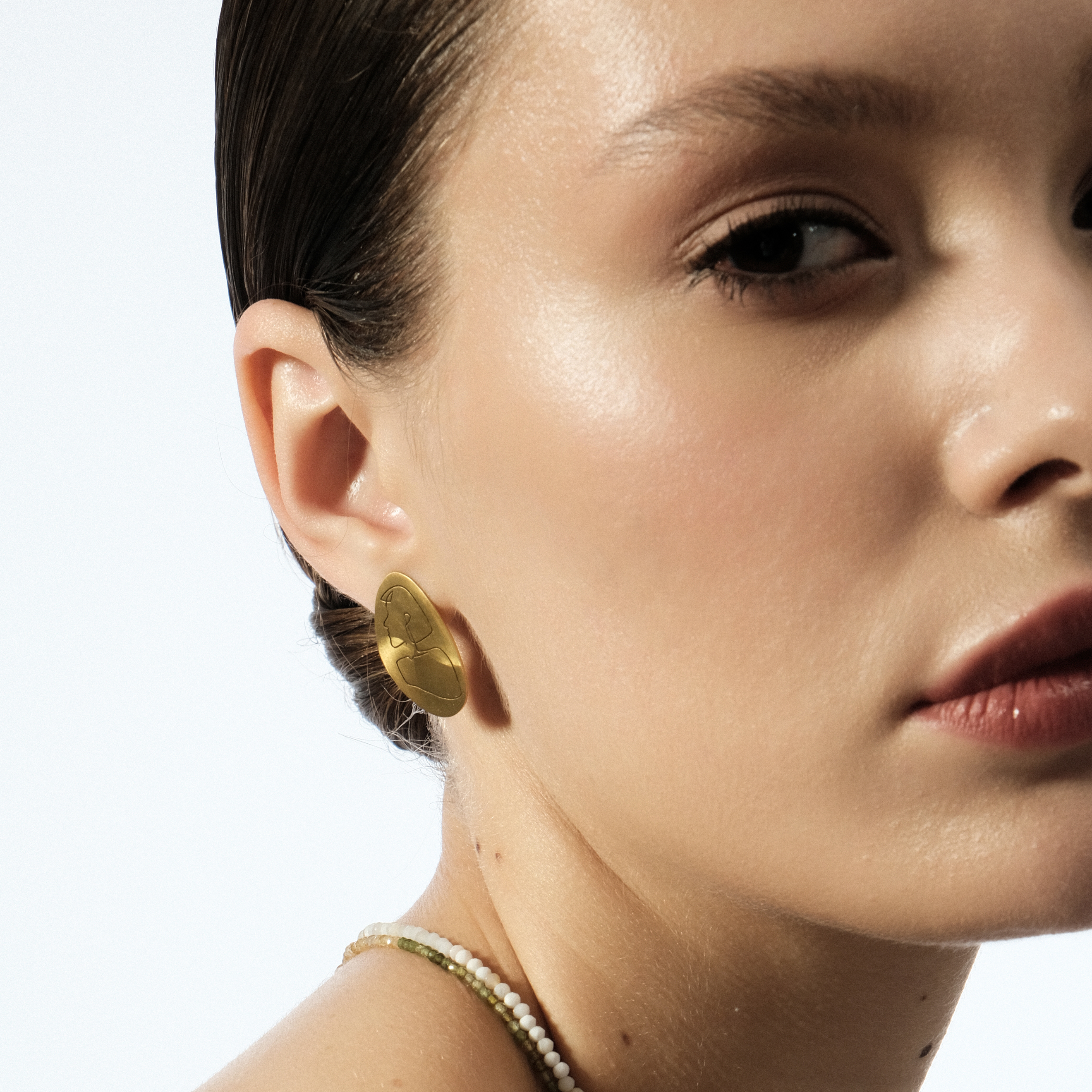 Alice Earrings