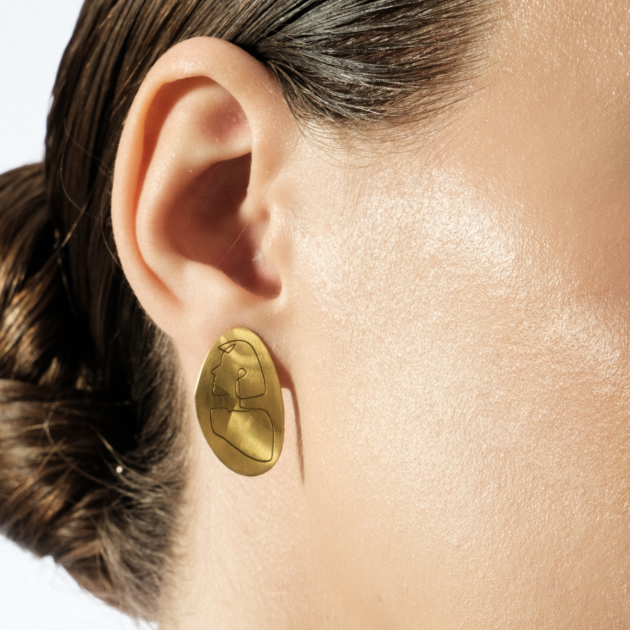 Alice Earrings