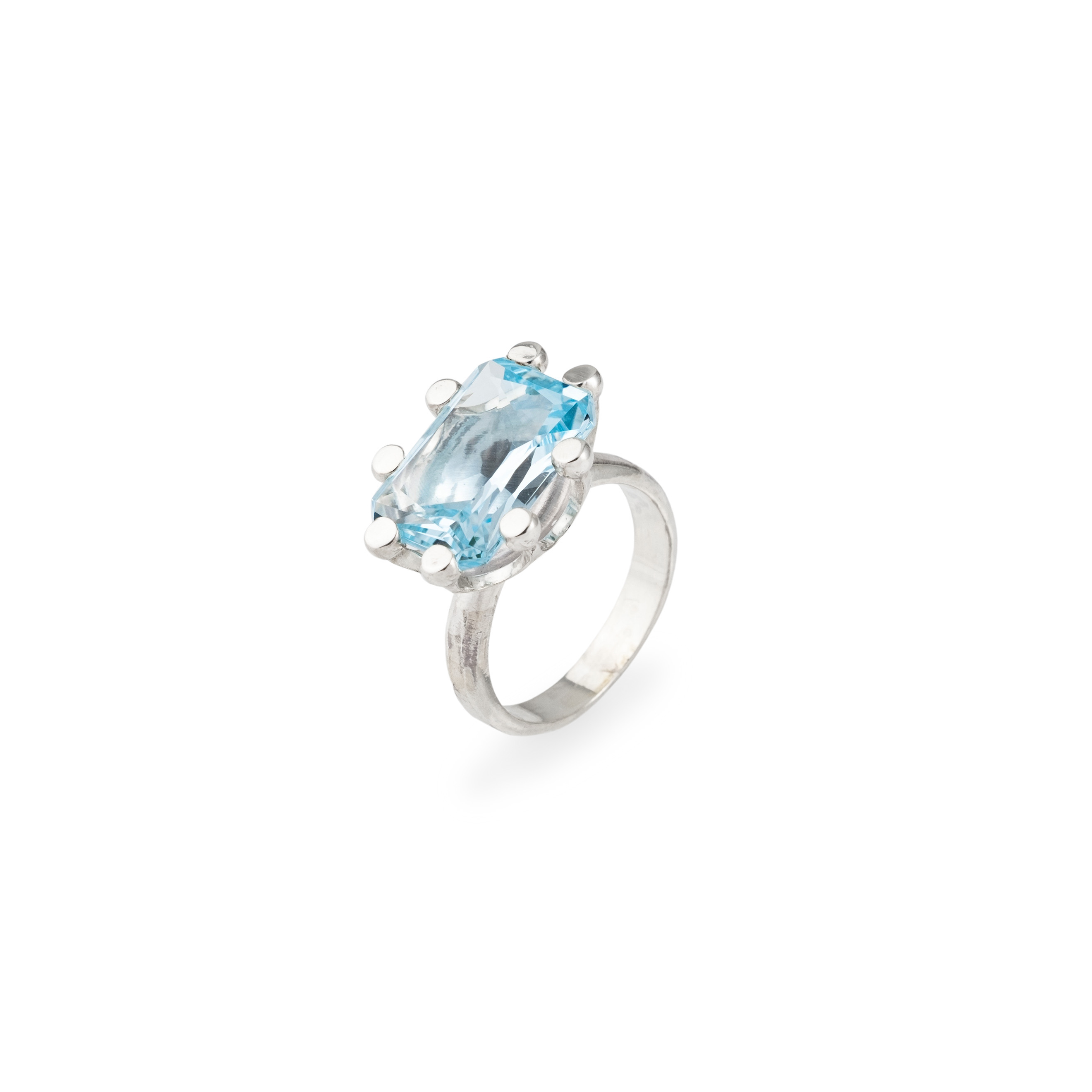 MINERAL ring with blue Topaz