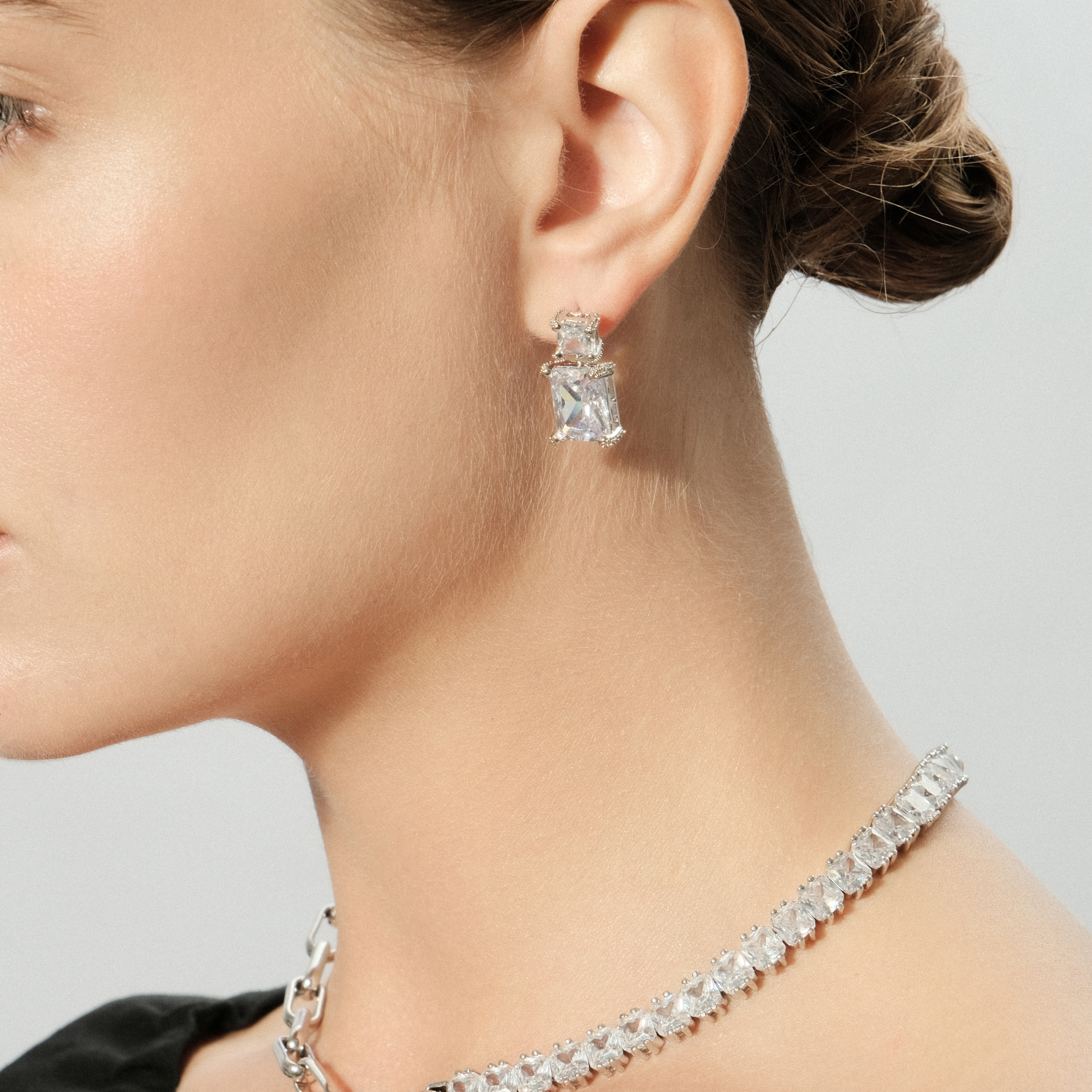 earrings with two crystals