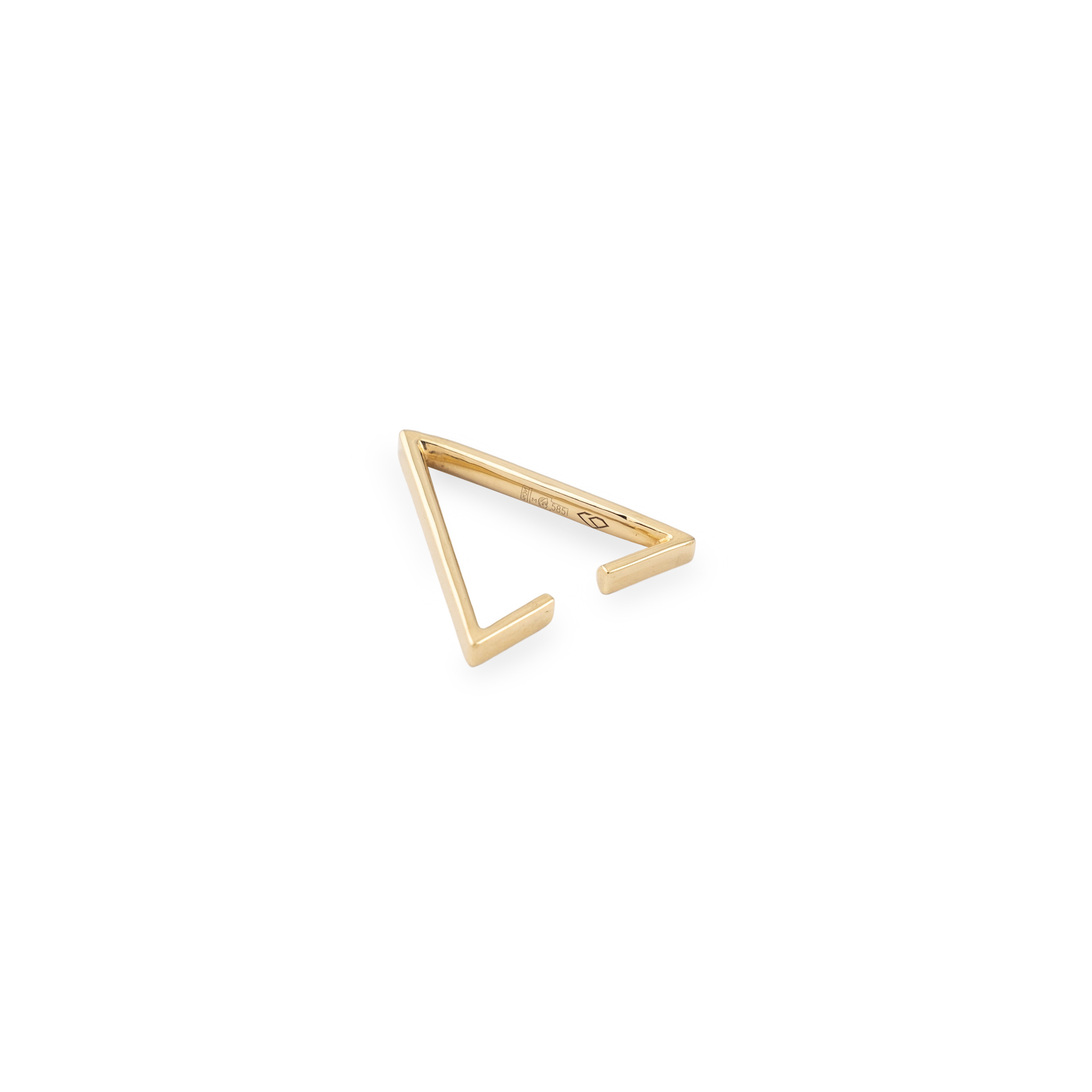 Cuff-triangle made of gold