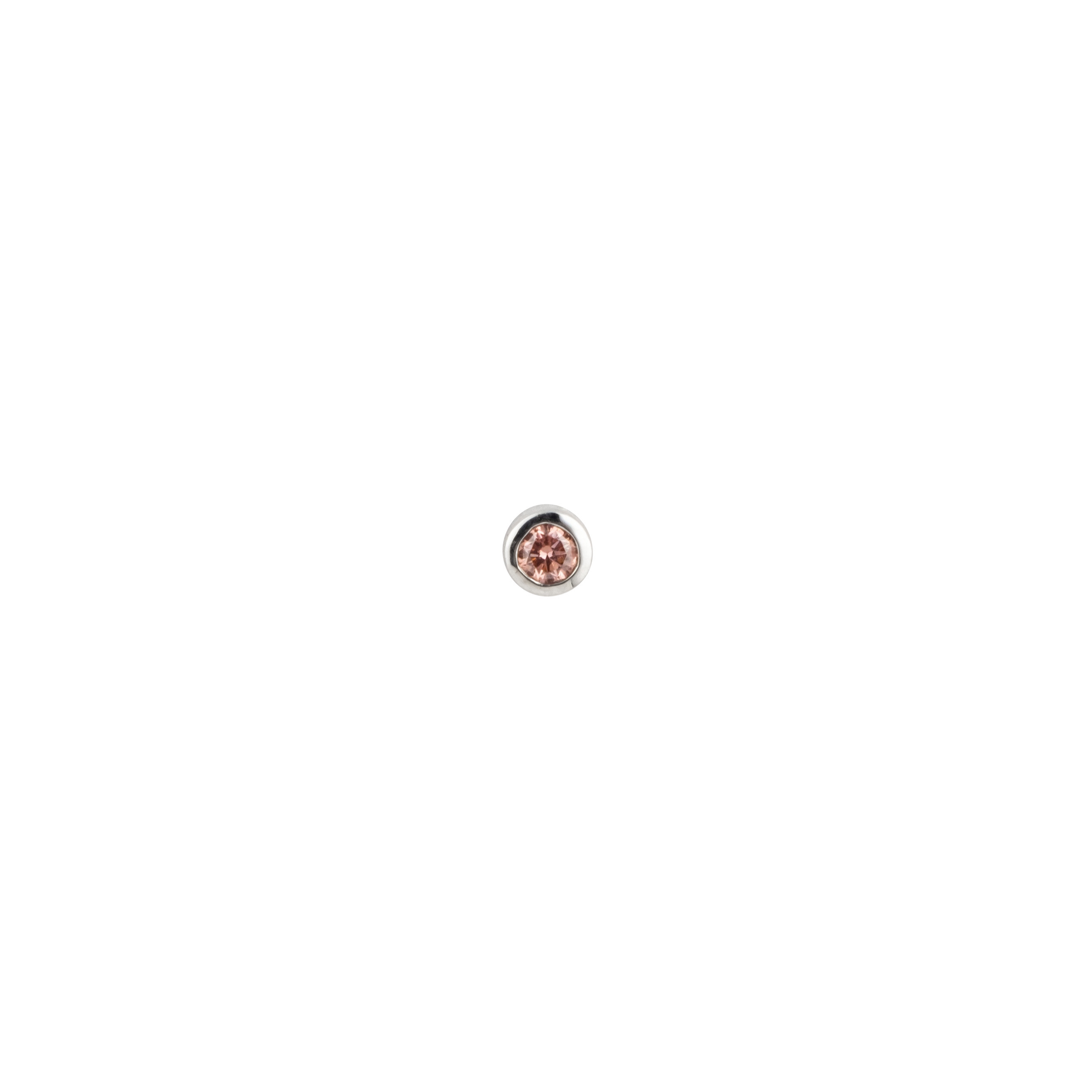 Piercing helix made of gold circle with 1.5 mm diamond