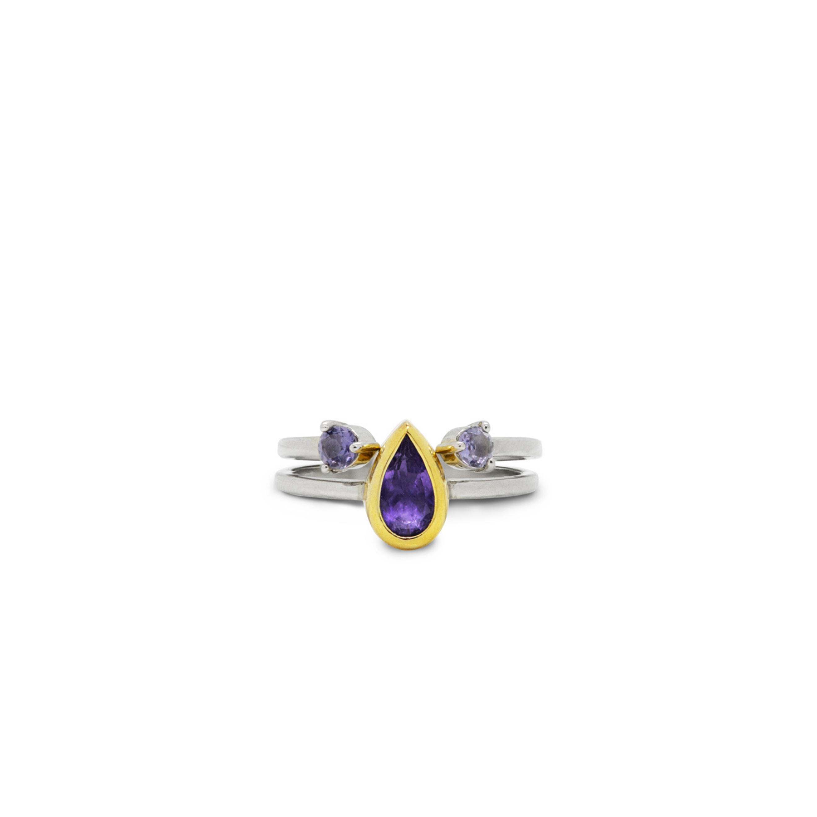 Сет из двух колец из серебра с аметистом