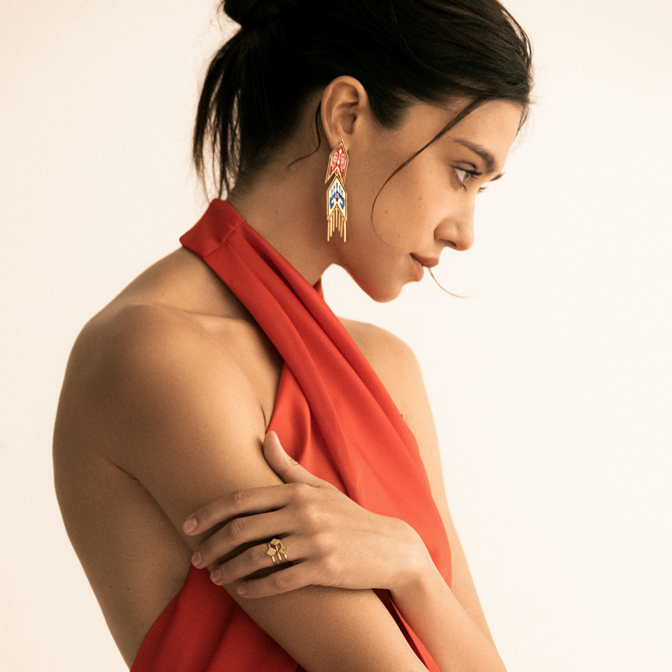 Акцентные серьги LUTA Jewelry Серебряные позолоченные серьги-ковры Марокко с розовой и синей эмалью
