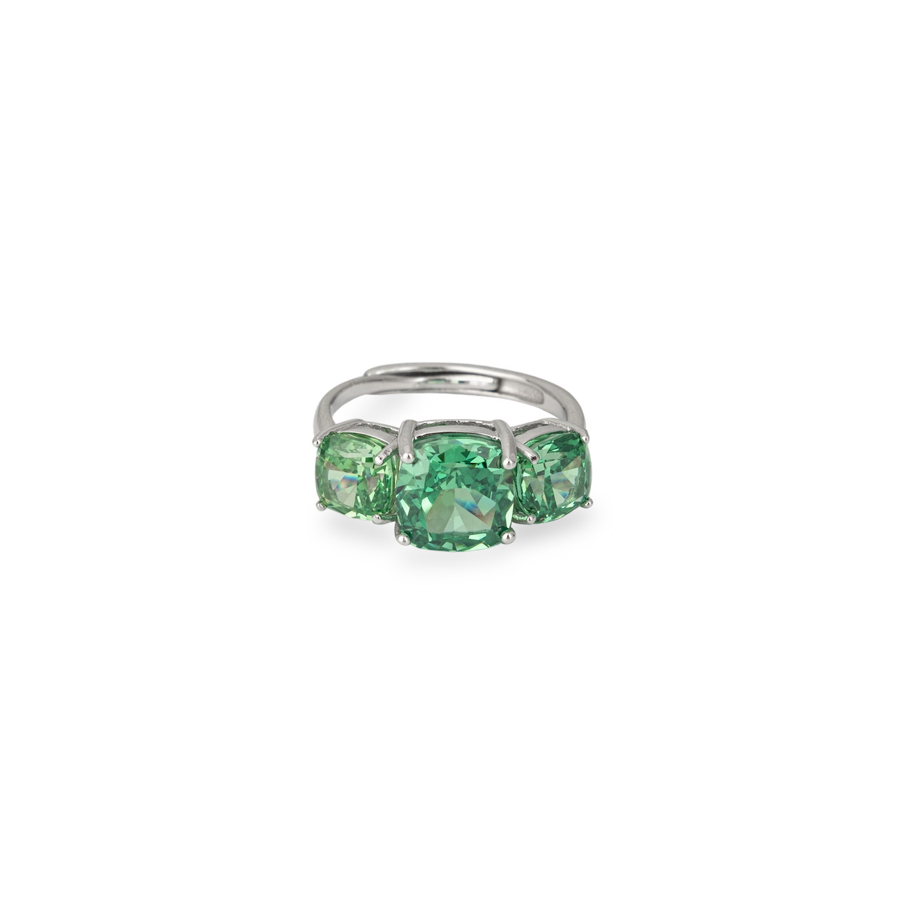 цена Holy Silver Серебряное кольцо с тремя крупными зелеными кристаллами