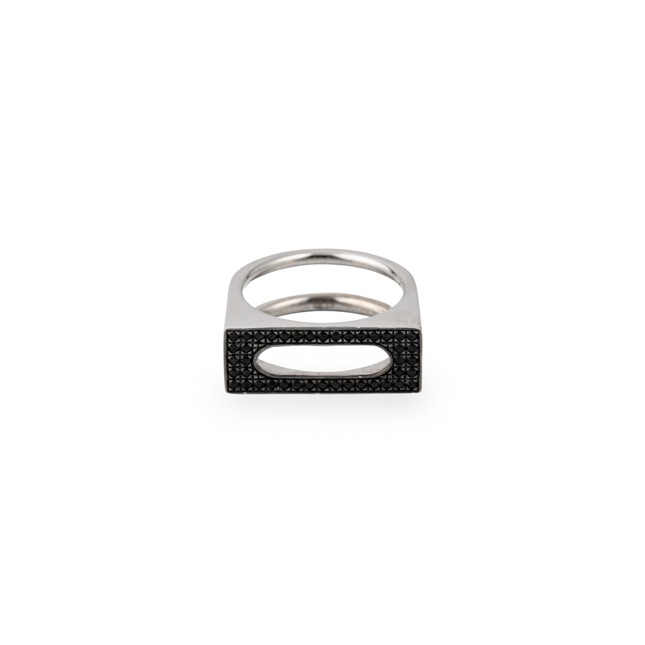 Tom Wood Кольцо серебряное с чёрной шпинелью tom wood кольцо из серебра sleek ring с черной шпинелью