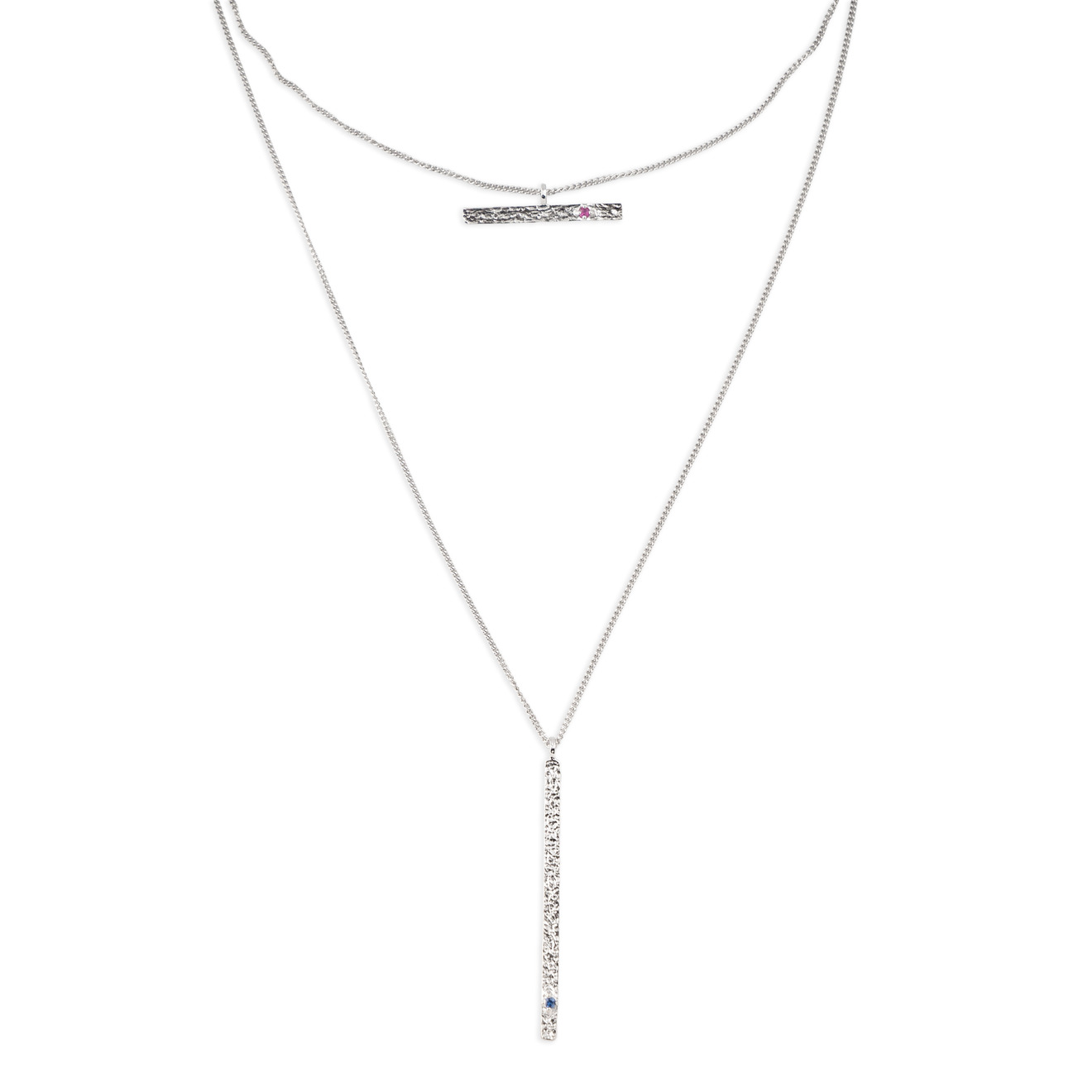 цена Wisteria Gems Двойное колье-галстук из серебра с двумя полосками с круглыми рубинами и сапфирами
